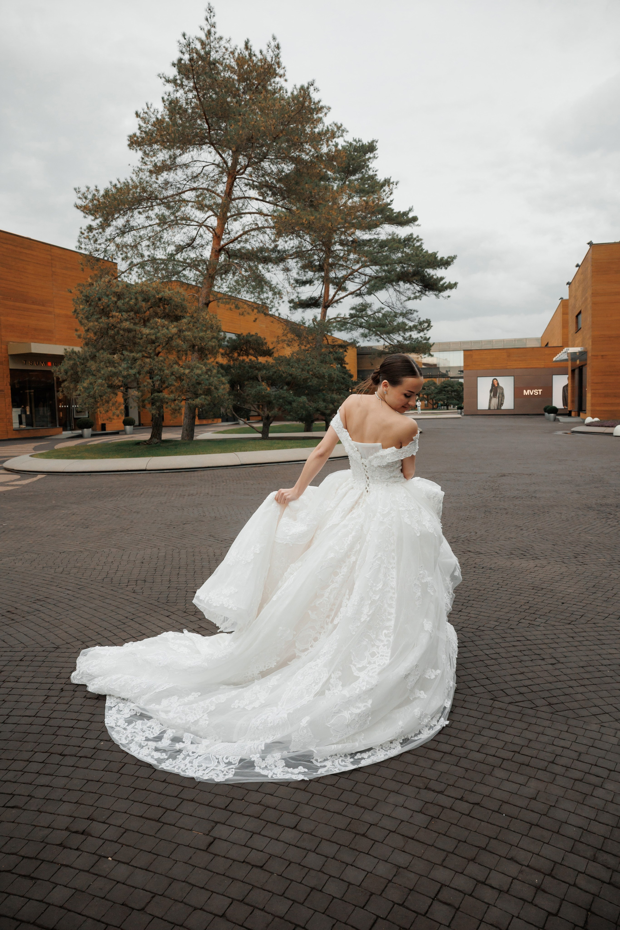 Катя и Михаил, ЗАГС г. Барвиха, Barvikha Luxury Village. Свадебный и репортажный фотограф (Москва, Королев и другие)