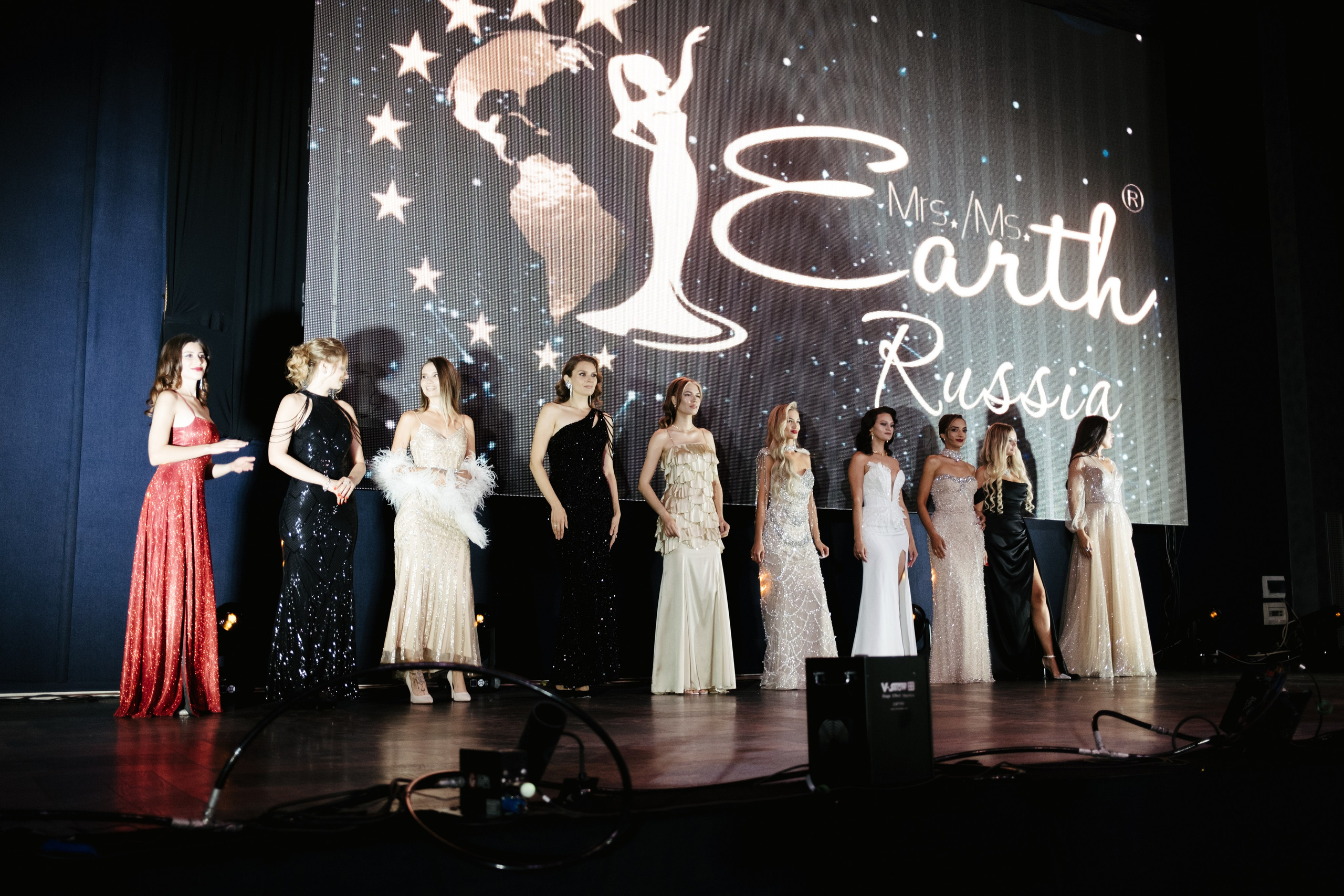 Мисс и Миссис Россия Земли Краснодар 2025 программа. Свадебный и репортажной фотограф Денис Ожигин в Краснодаре и Краснодарском крае