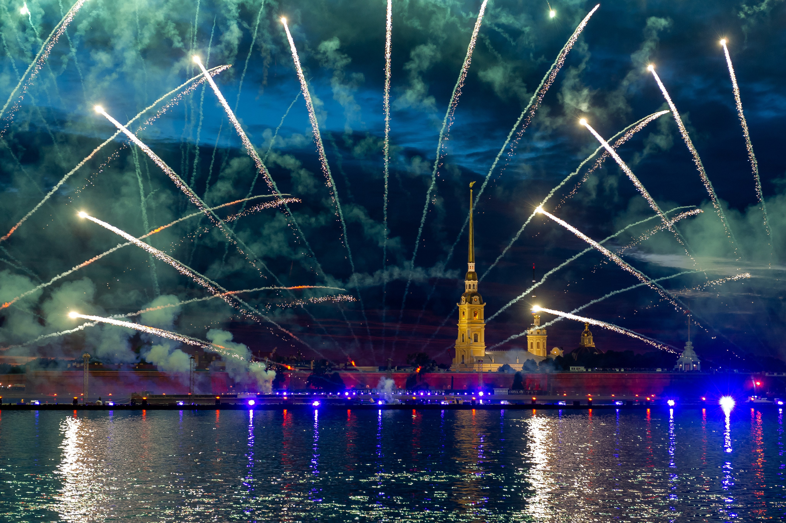 Событийный репортаж в Петербурге. Фотограф в Петербурге Олег Золото