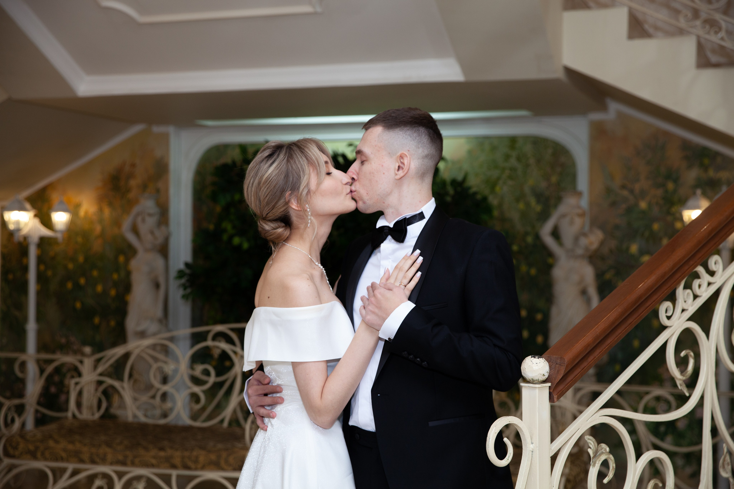 Свадебная фотосессия в отеле Ареал. Фотограф в Железнодорожном и Балашихе