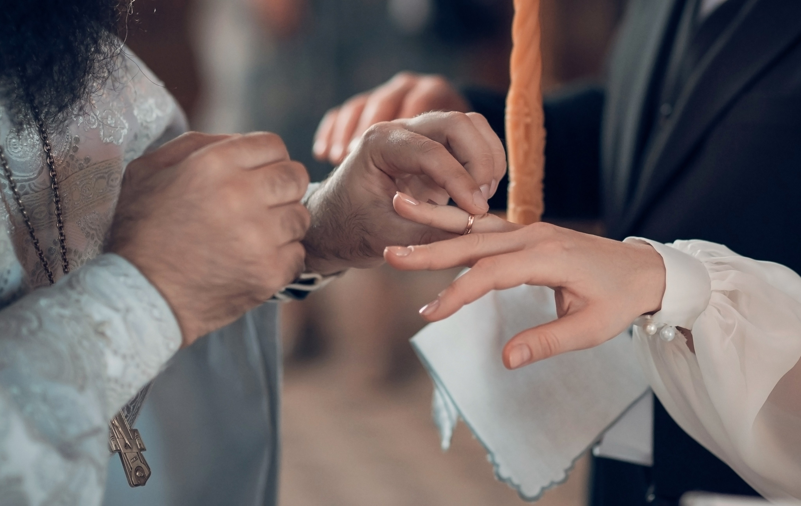 Таинство Венчания Христорождественский кафедральный собор. Семейный фотограф Олеся Батурина Рязань