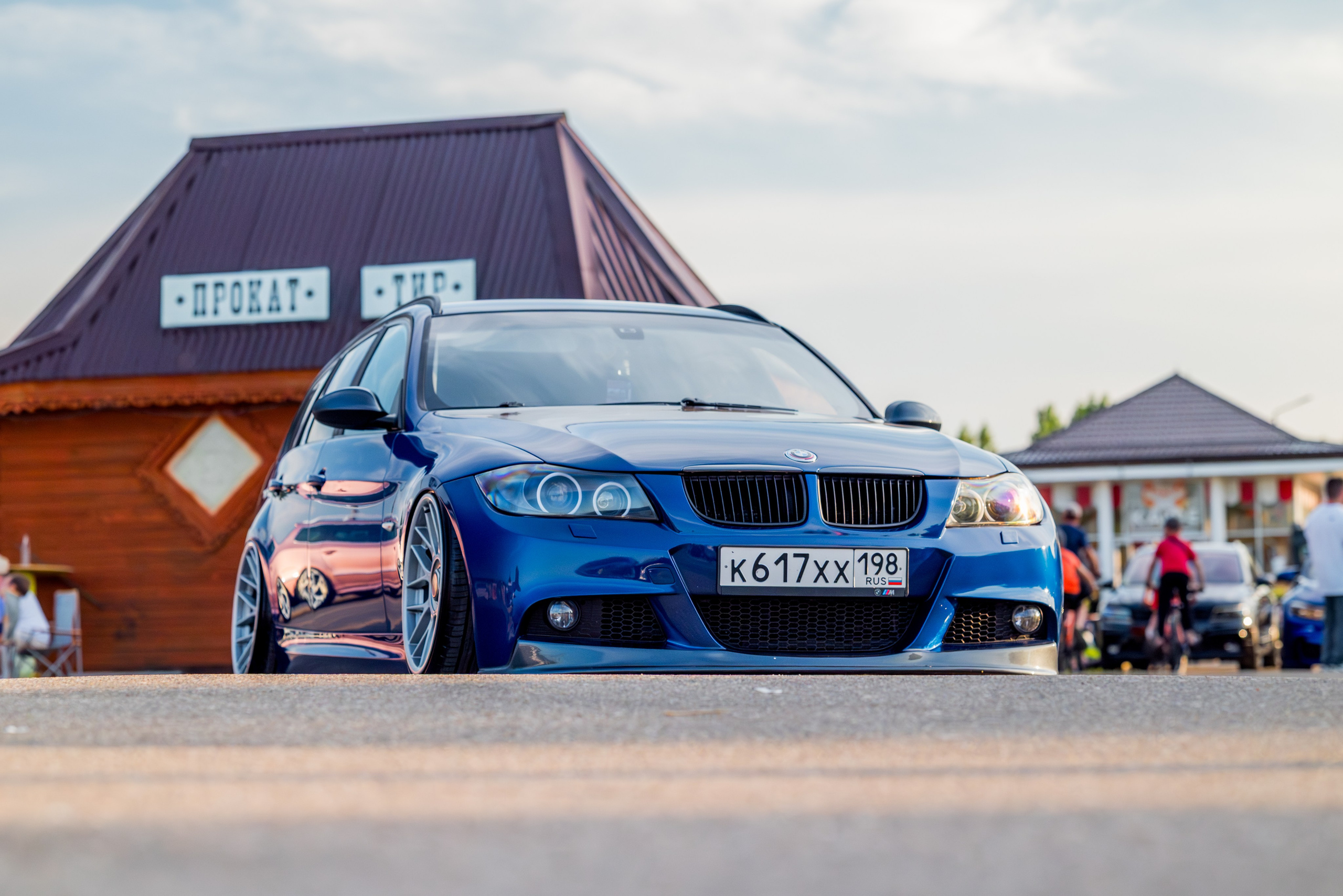 WHYNOT'25. Автомобильный фотограф Александра Рузиева aka Ju1cyFlex