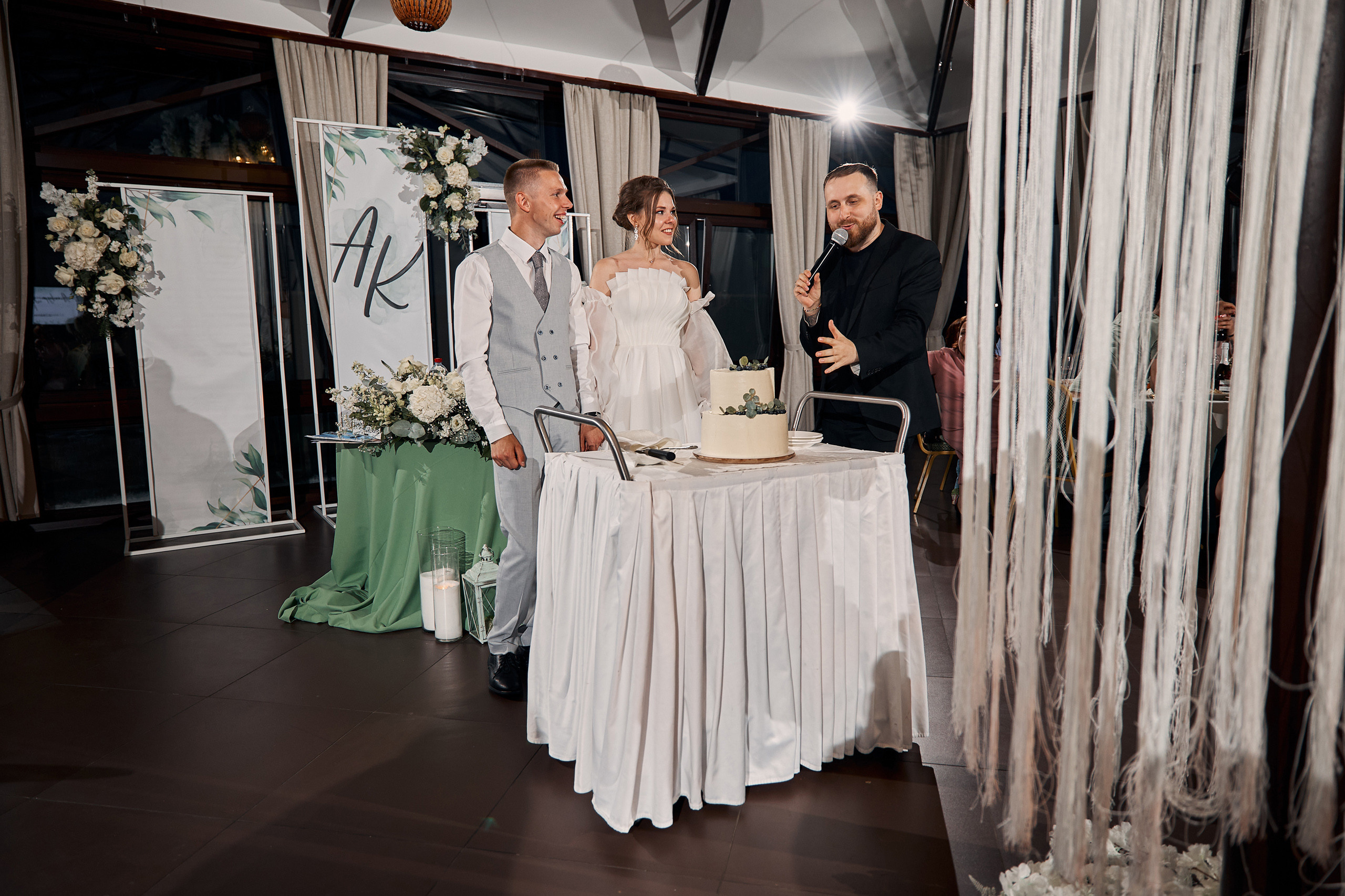 Улыбка любви. Свадебный и семейный фотограф в Ярославле и Рыбинске Вячеслав Барышков