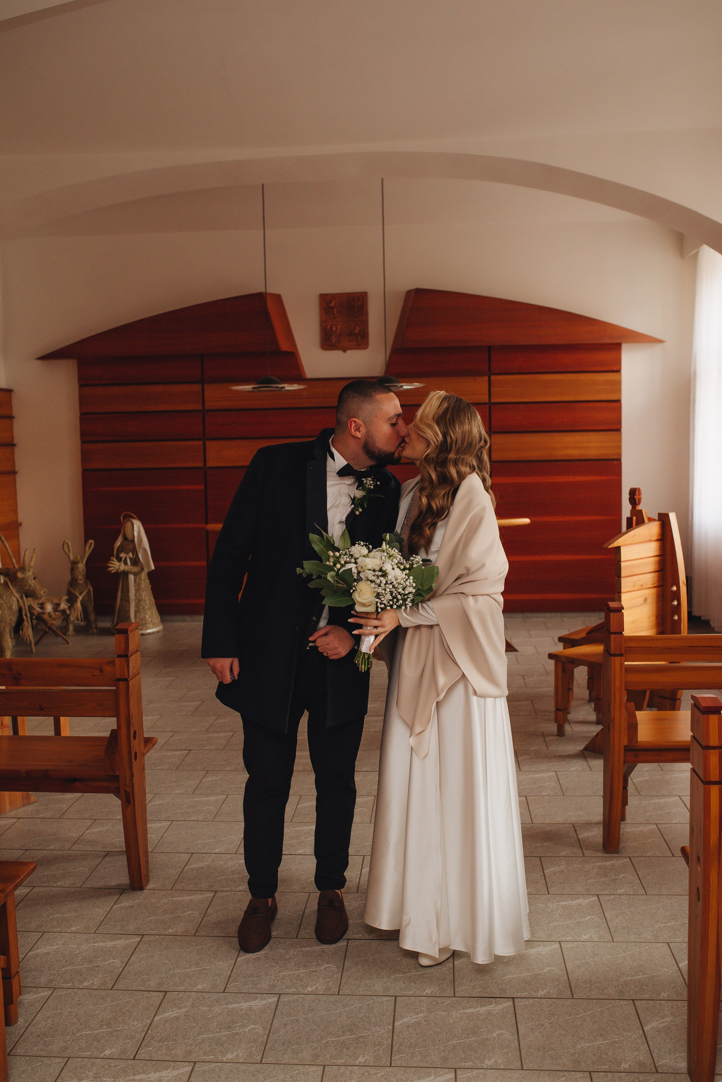 Prague Wedding Photographer | Natural Wedding Photography | Wedding Photography in Prague. Photographer in Prague Yara Kurkus