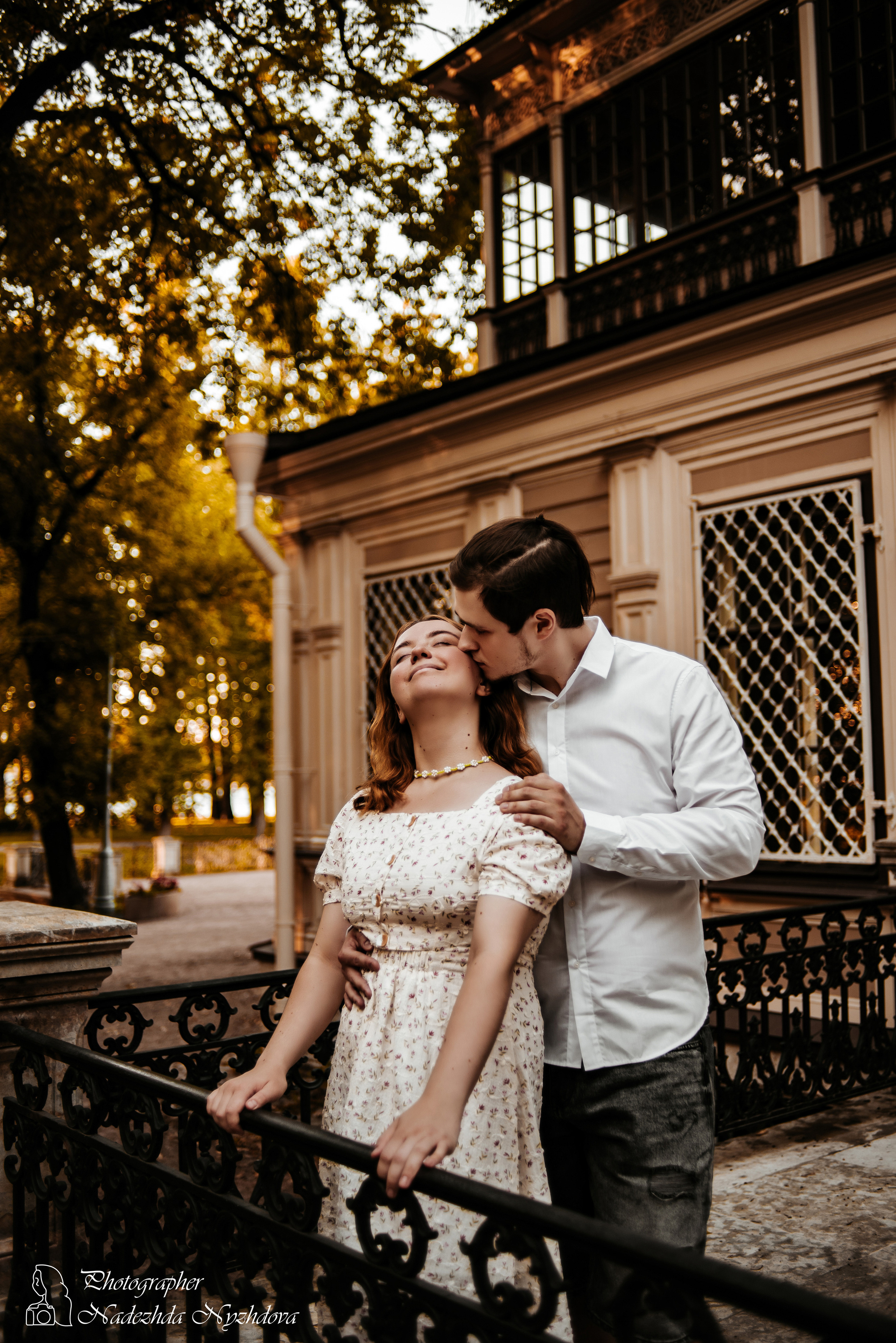 Солнечная Петроградка: Мария + Илья. Свадебный фотограф в Санкт-Петербурге Надежда Нуждова