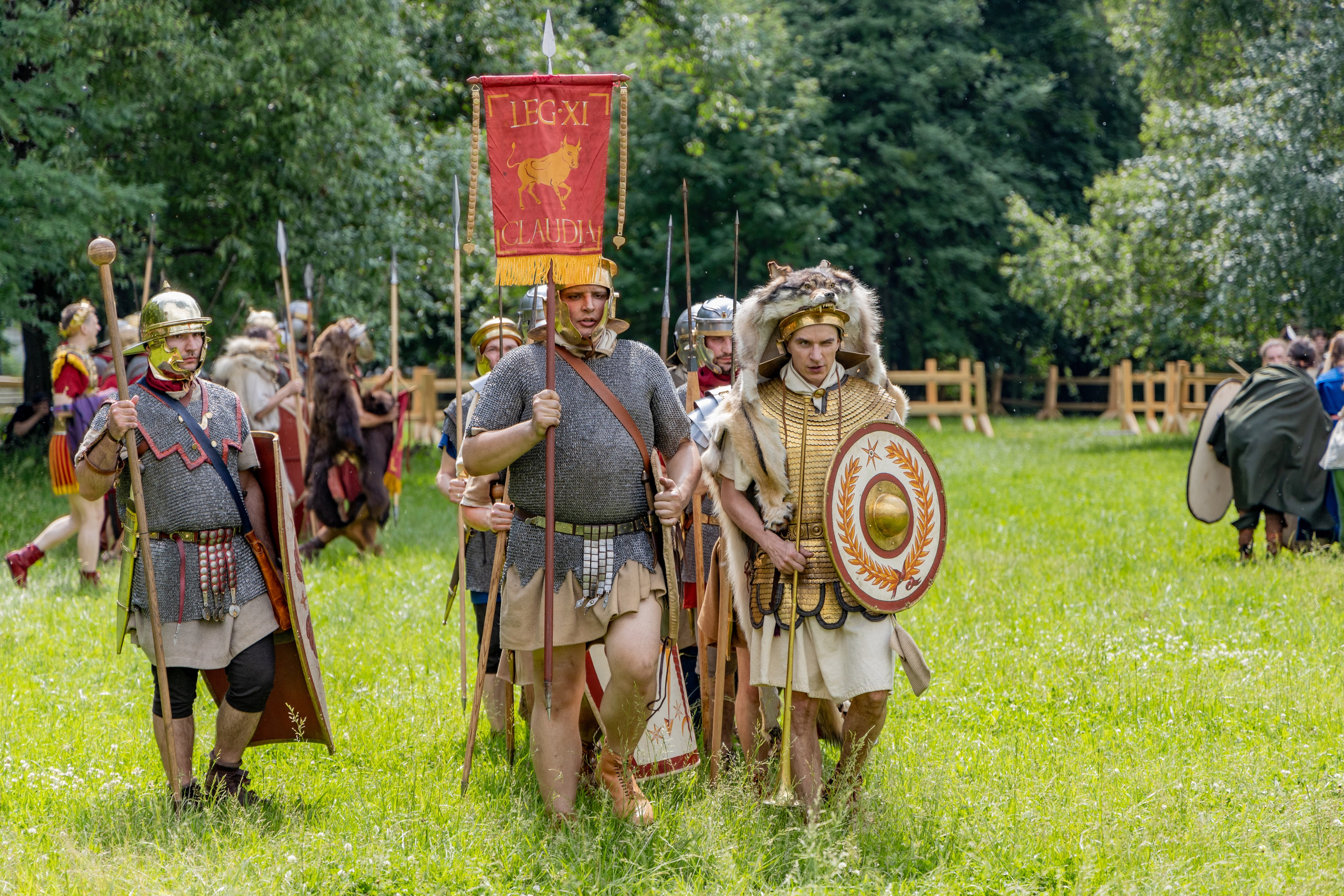 Времена и эпохи 2024. Ростокинский акведук. Площадка Античность. Репортажный, семейный и студийный фотограф в Москве Демин Алексей