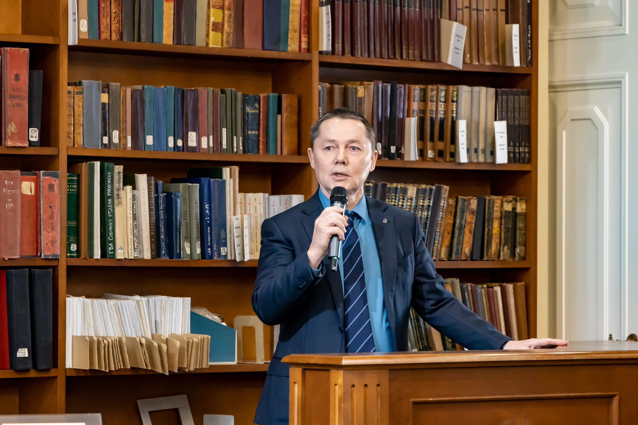 Открытие цикла экскурсий «Ленинка со звездой». Репортажный, семейный и студийный фотограф в Москве Демин Алексей