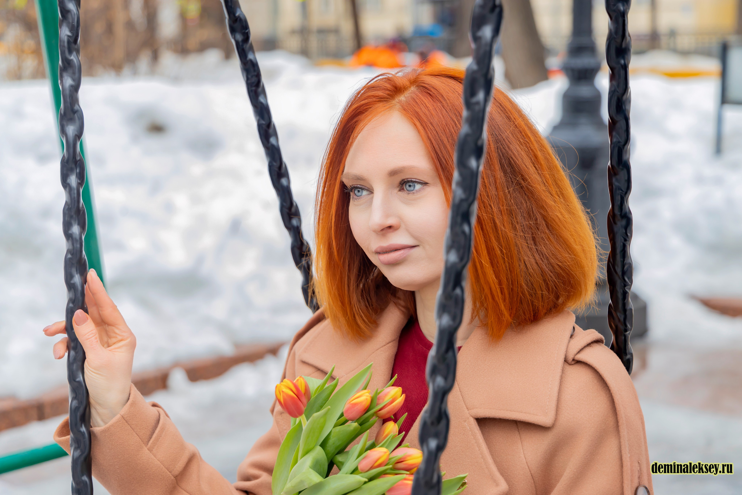 Весенняя фотопрогулка со Светланой на Патриарших прудах. Репортажный, семейный и студийный фотограф в Москве Демин Алексей