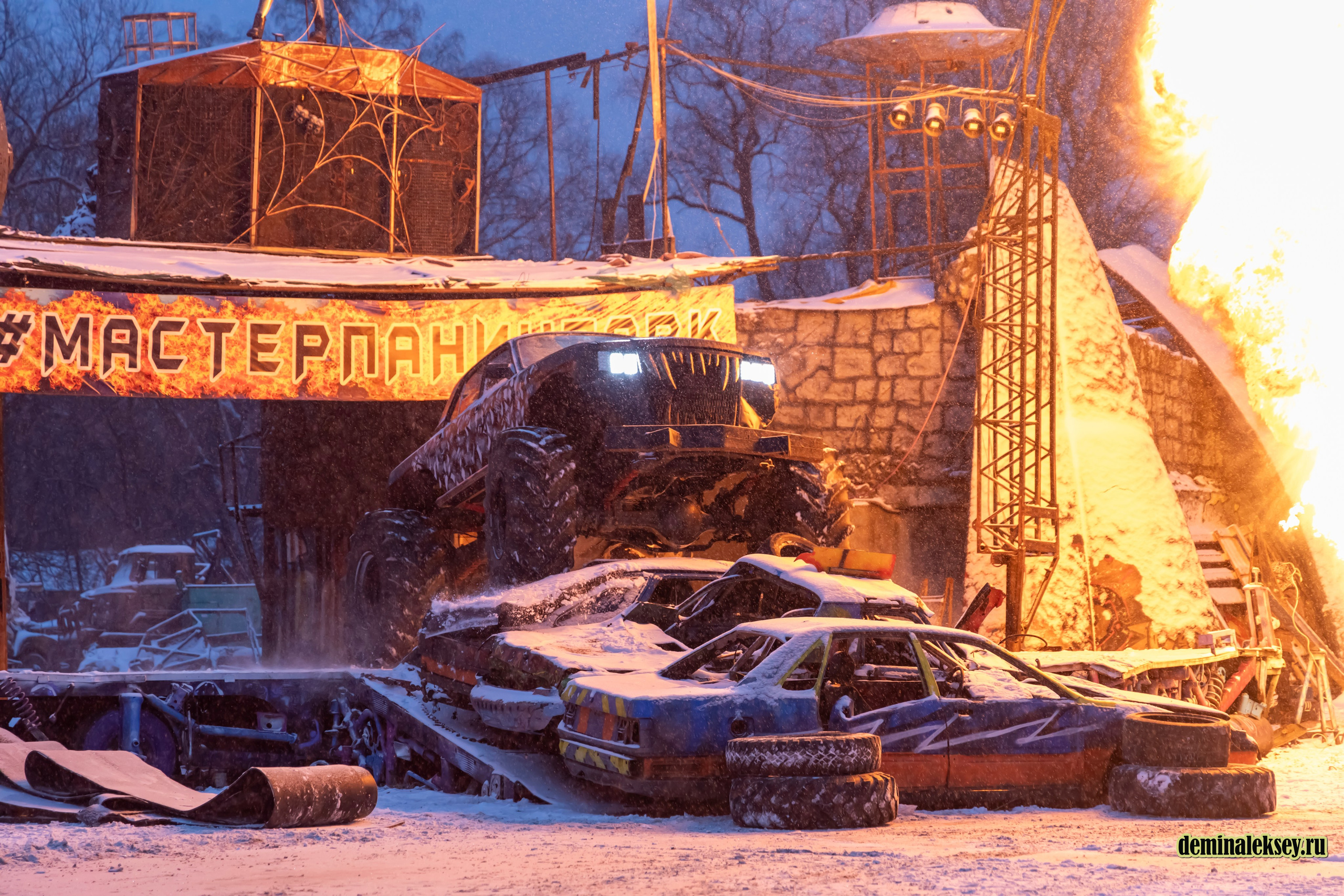 Танки против Монстр-Траков. Репортажный, семейный и студийный фотограф в Москве Демин Алексей