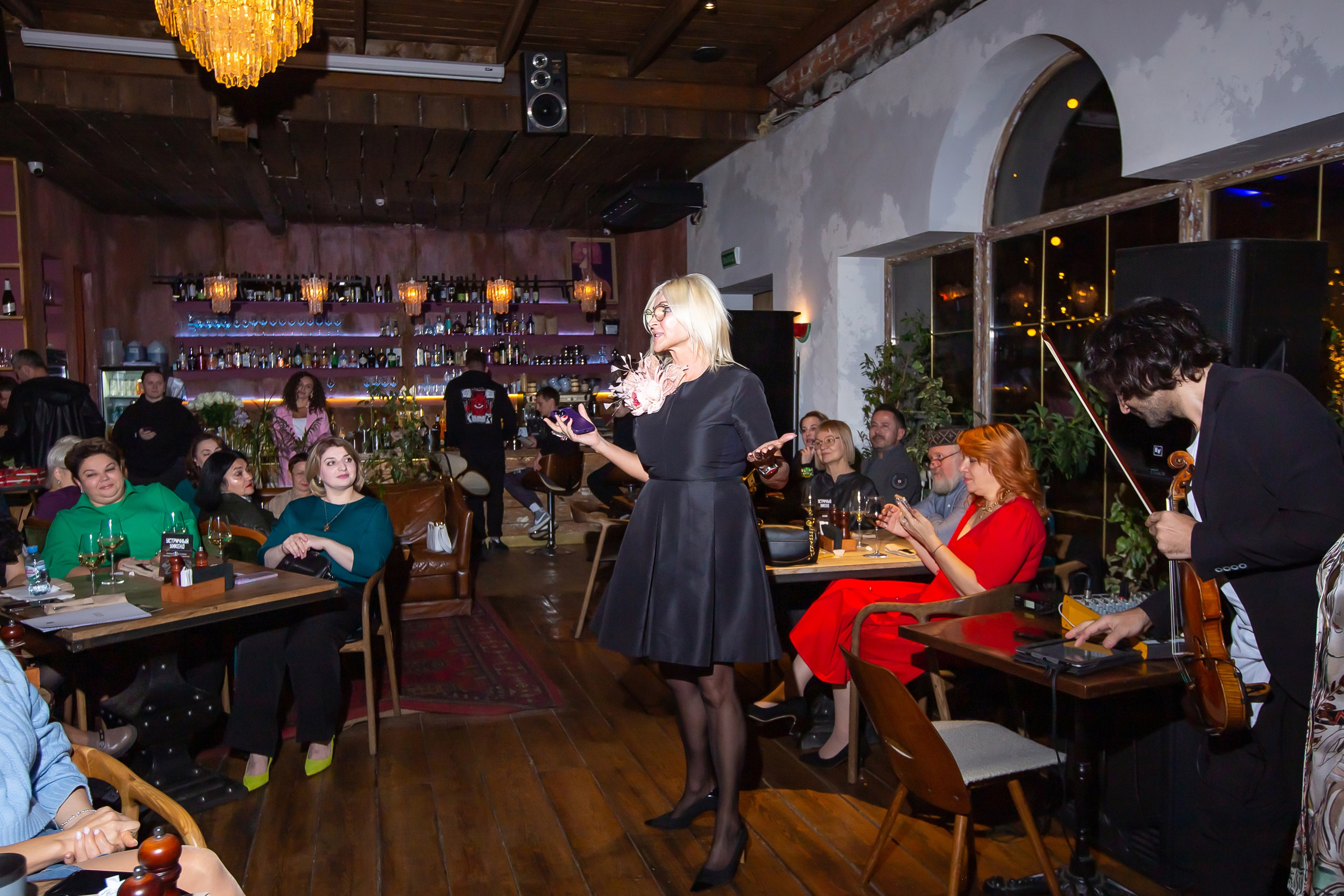 Клуб «Горожане». Свадебный фотограф Анастасия Багдасарян