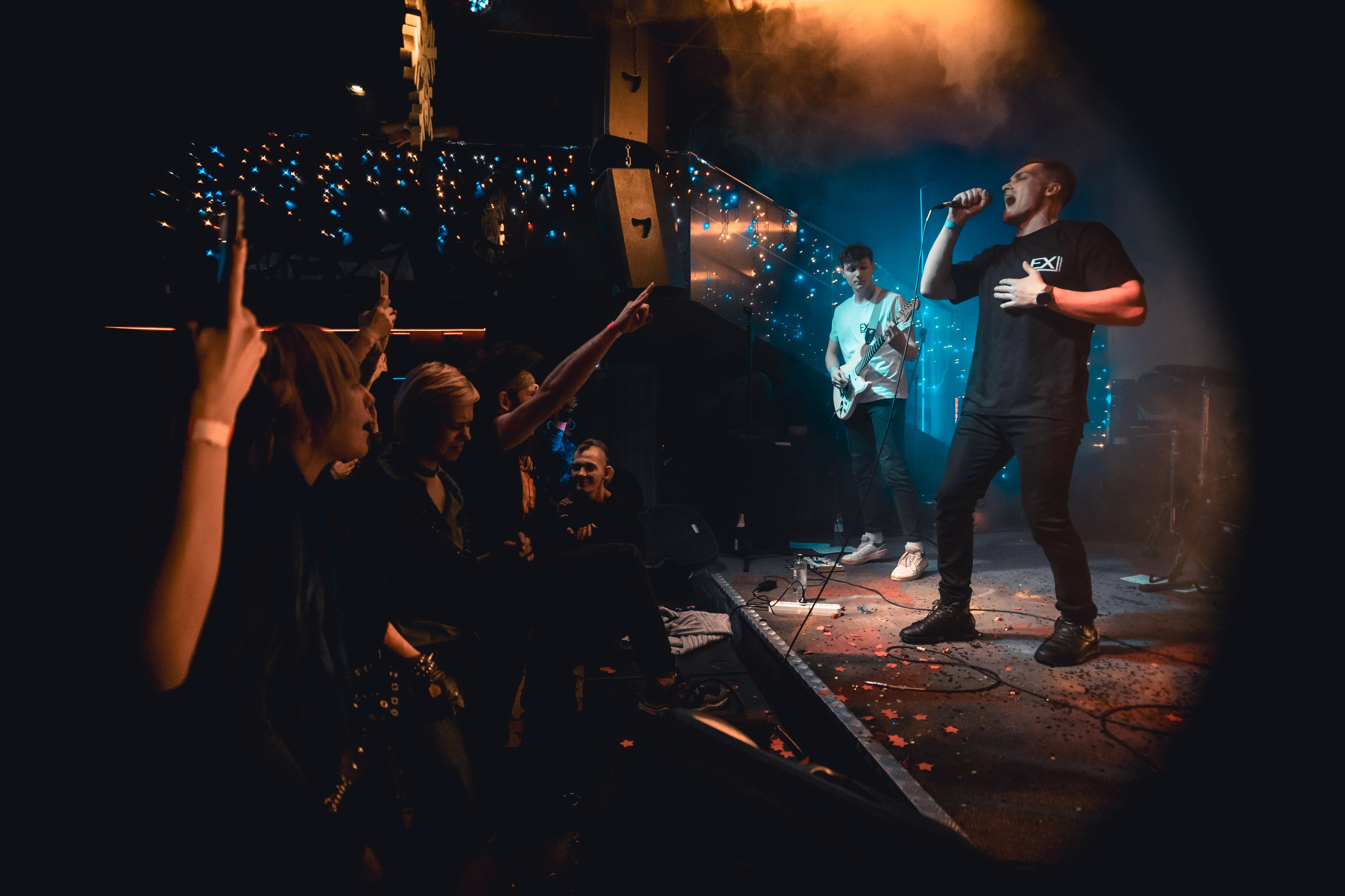 Ex-позиция. Рок-ёлка, клуб-галерея Эрмитаж. 21.12.2024. Фотограф Регина Крикунова г. Красноярск