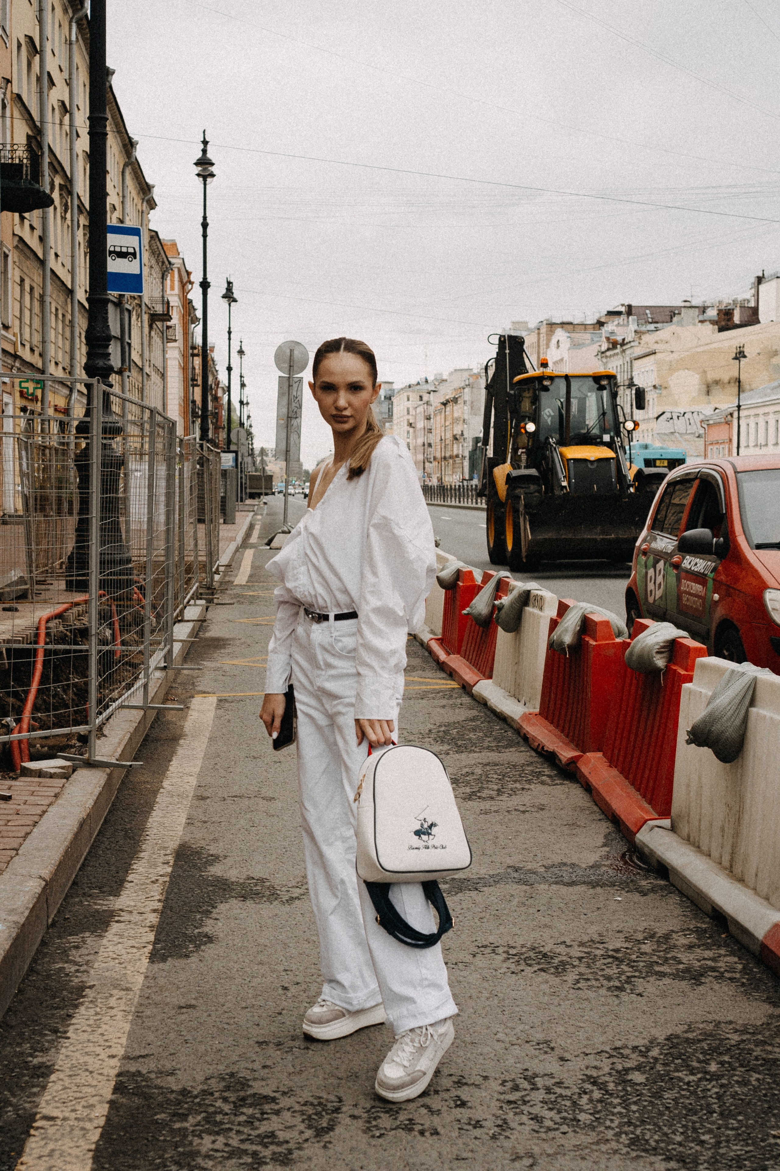 МЫ ГУЛЯЛИ ПРО КРЫШАМ ПИТЕРА. Профессиональный фотограф, Санкт-Петербург — Виктория Богомолова