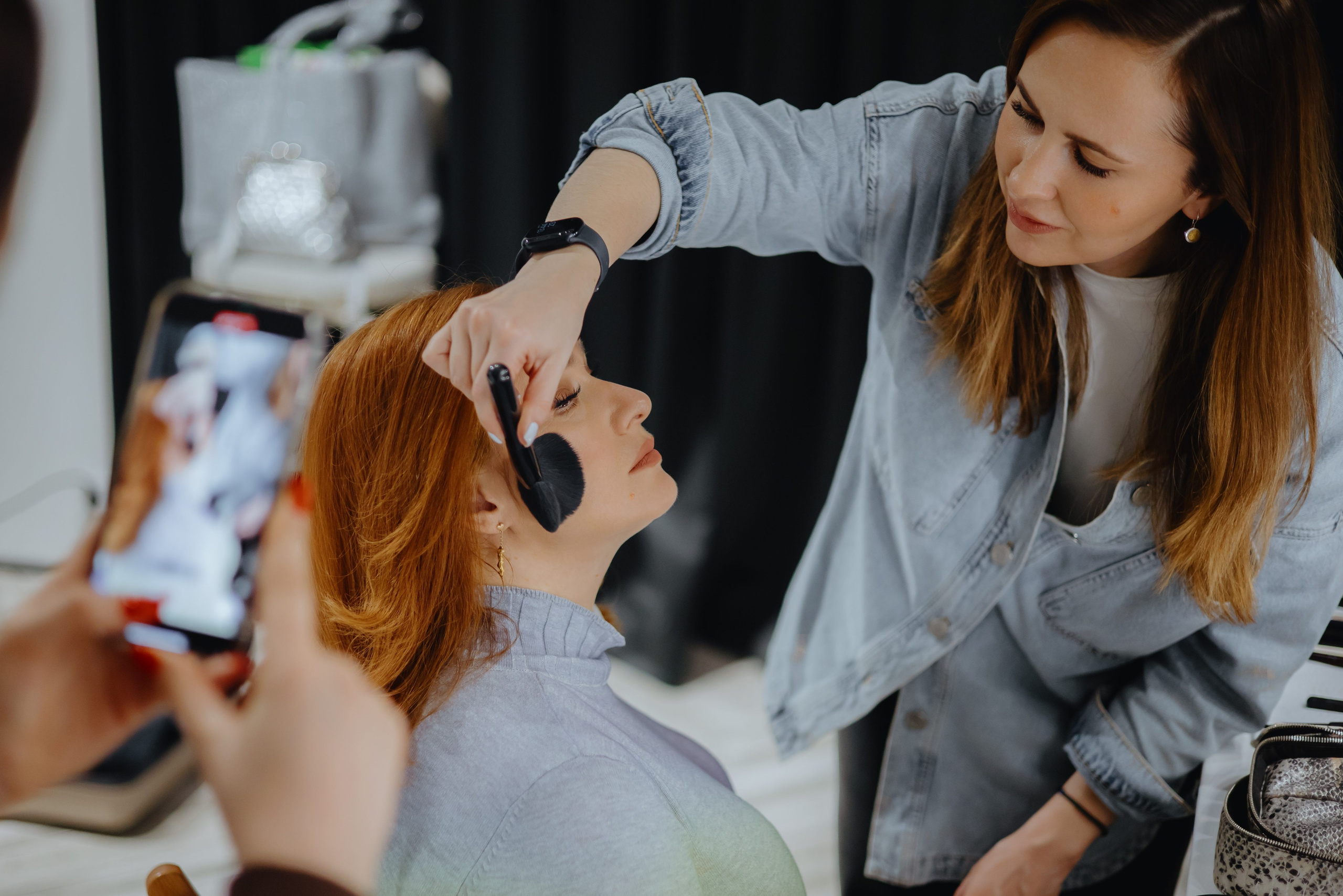 Backstage для журнала «Караван историй» с Юлией Куварзиной. Фотограф в Москве и Санкт-Петербурге Дарина