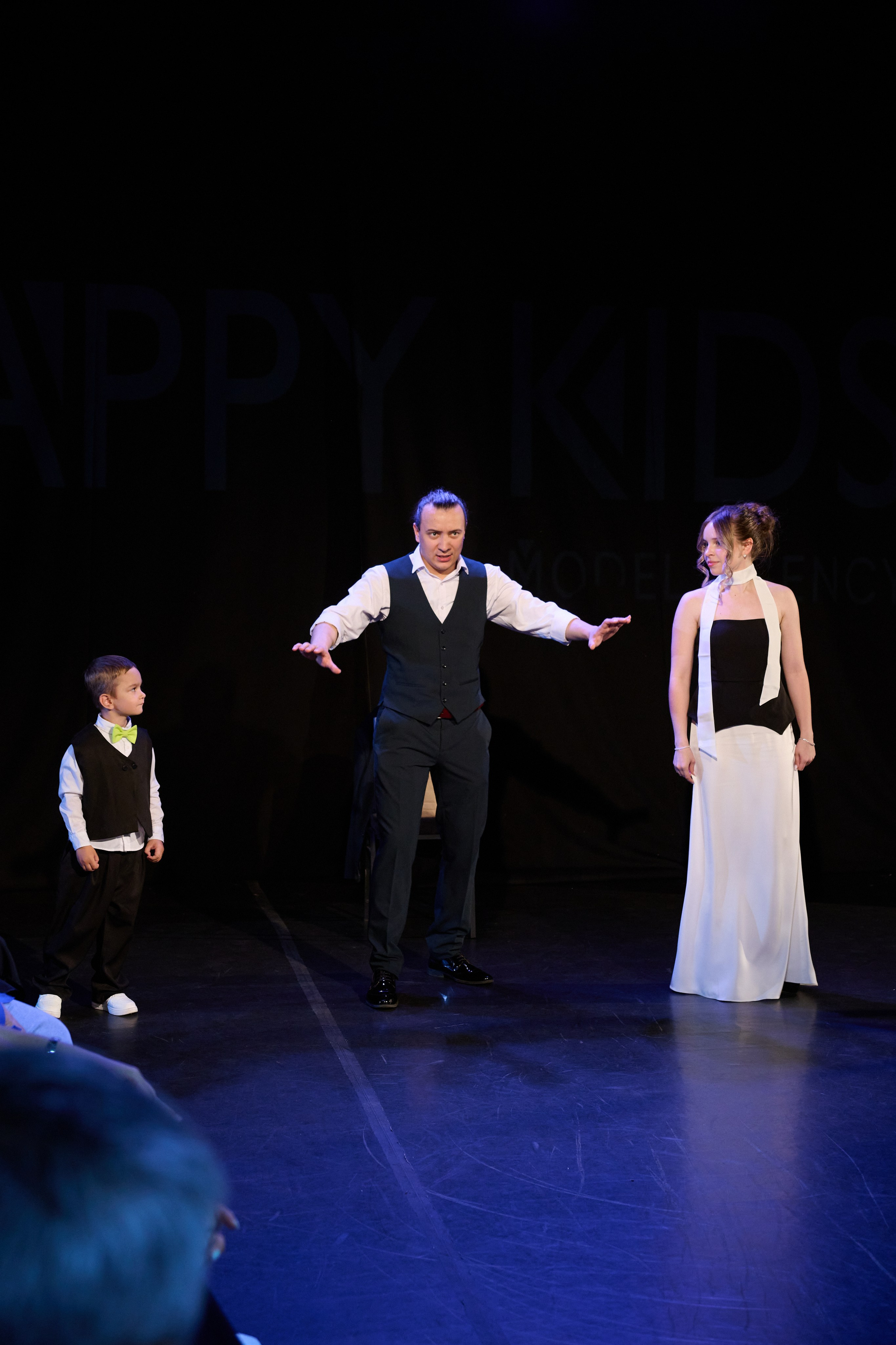 Выпускной модельной школы Happy Kids. Портретный фотограф Санкт-Петербург Владимир Веселов