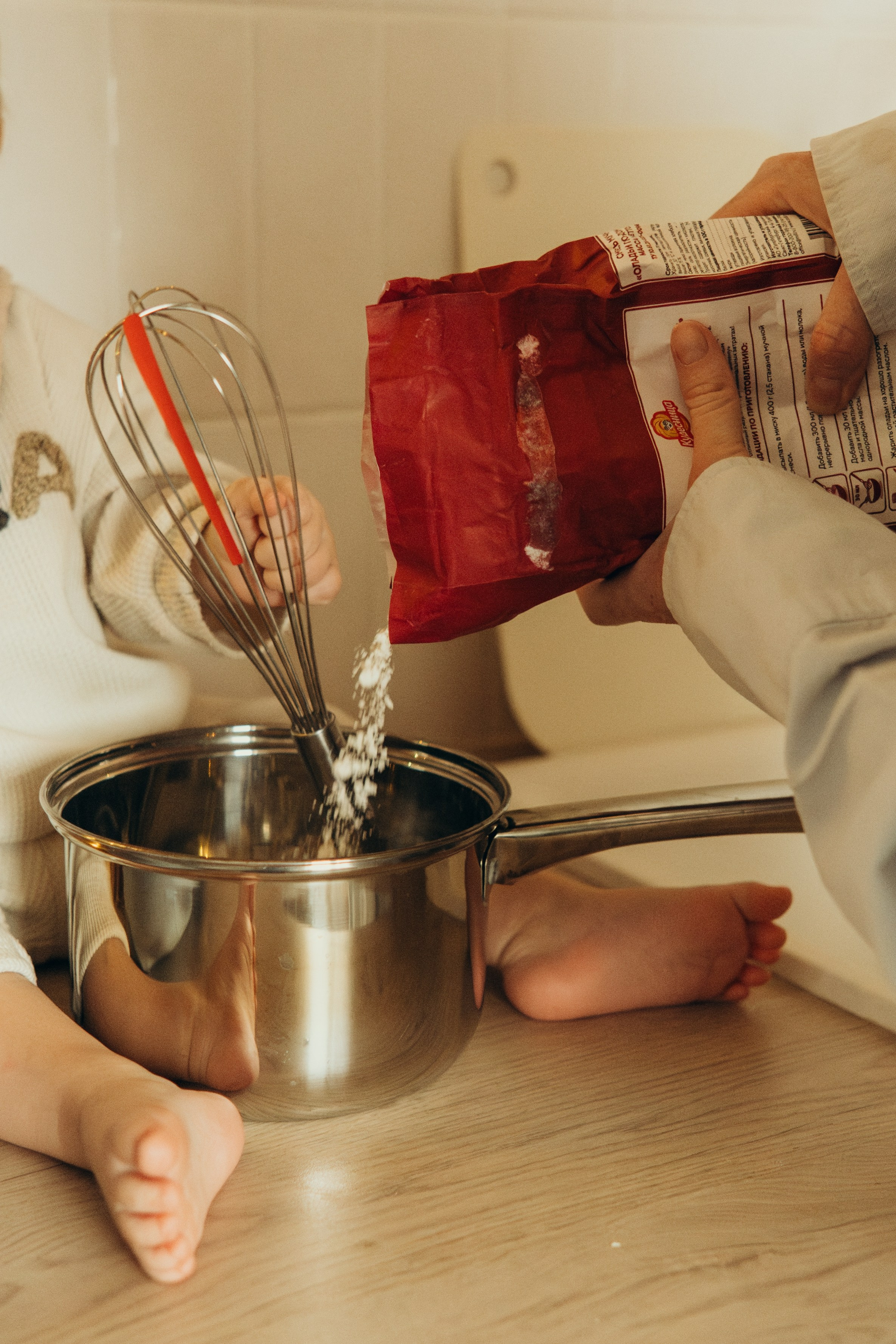 Анастасия, Ярослав и Асия