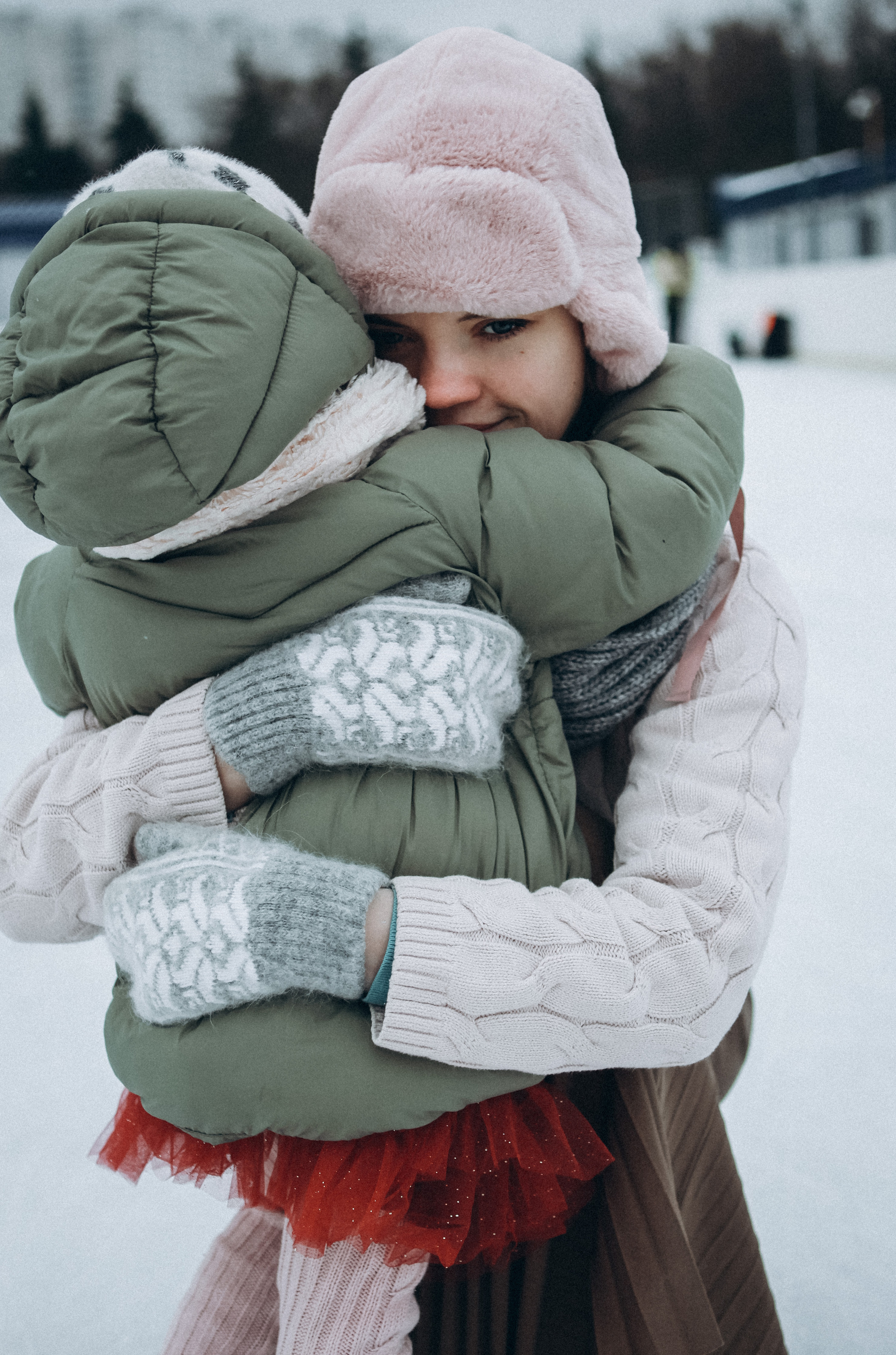 Роза и Варвара. Каток. Фотограф Анастасия Кузьменко