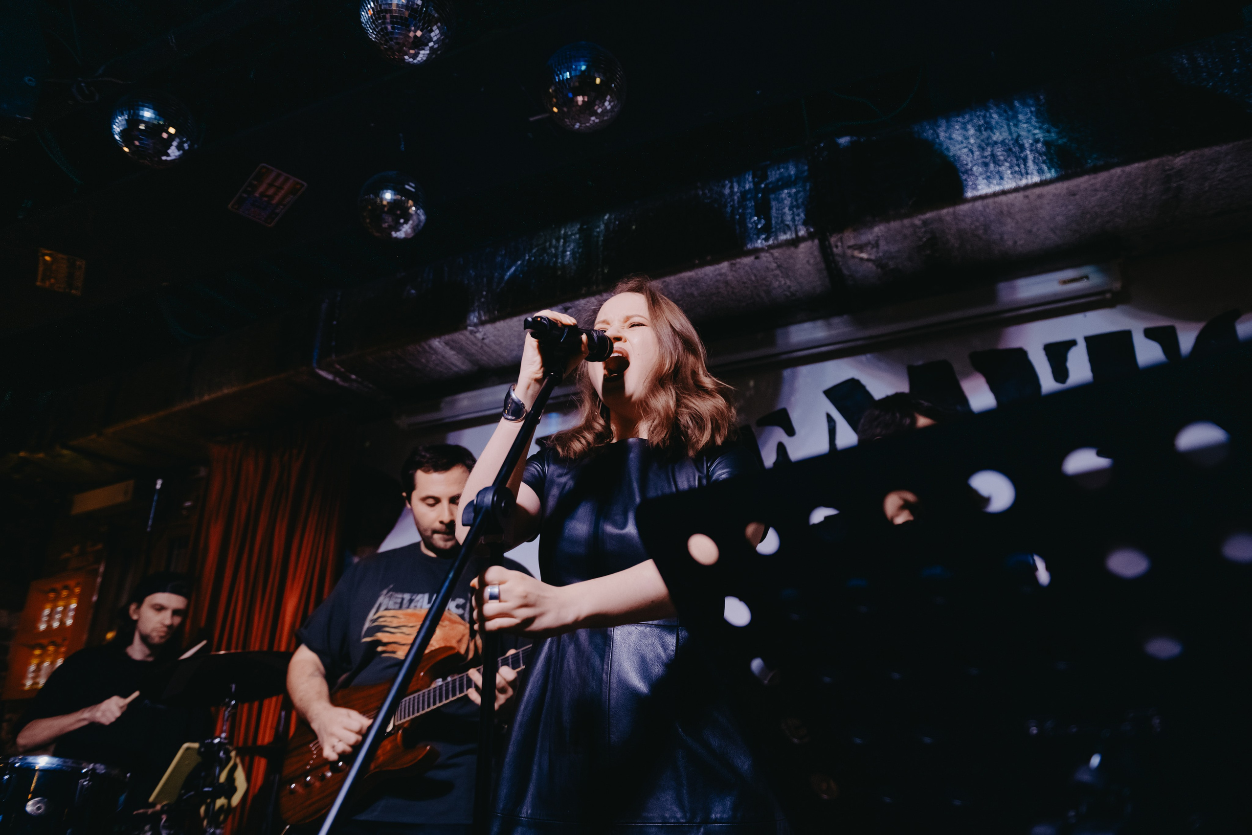 Концерт учеников Никиты Рукавицына в баре Defaqto