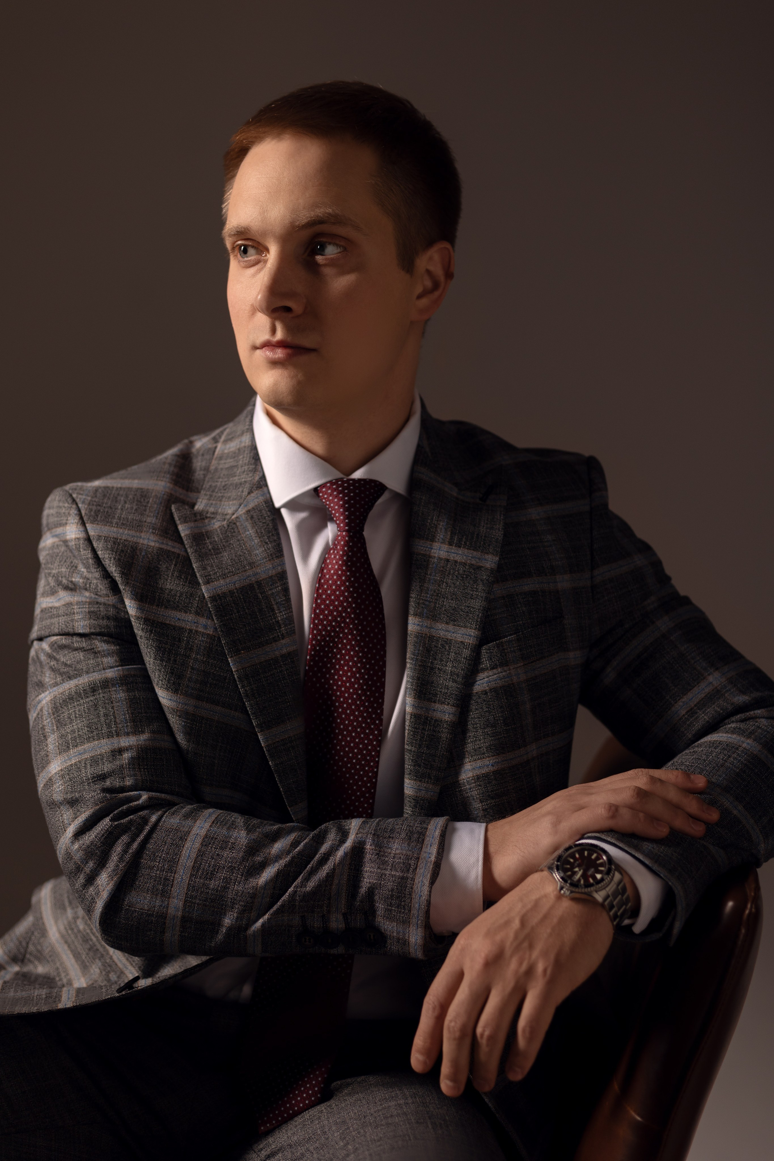 Фотосессия юриста: 4 образа за 2 часа в студии. Кейс. Контент фотограф Казань Татьяна Горина