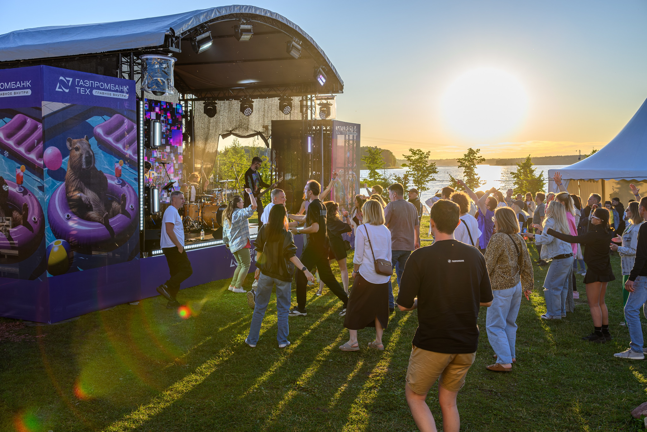 Репортажный фотограф на Концерты. г.Москва, от 5000р/час. Интерьерный & Репортажный фотограф Озеров Денис, г. Москва