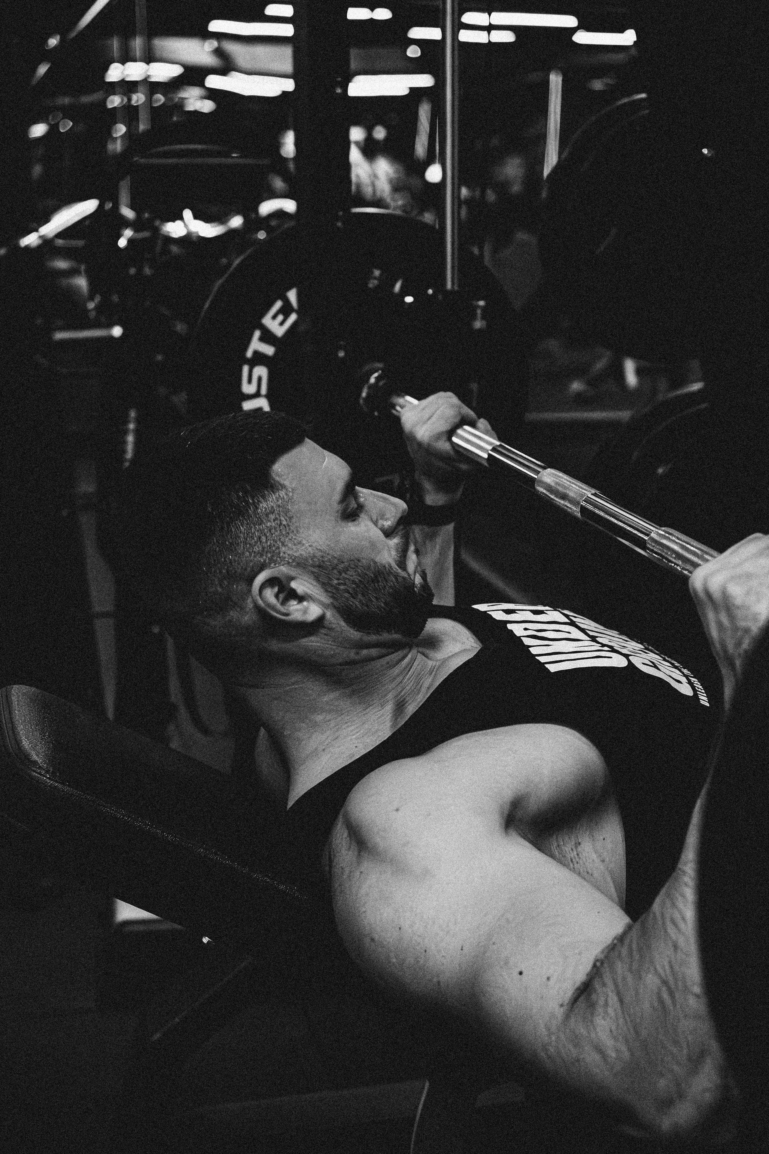 Контент-съемка для спортзала «IRONMAN». Коммерческий и Портретный Фотограф Симферополь Крым Максим Махо