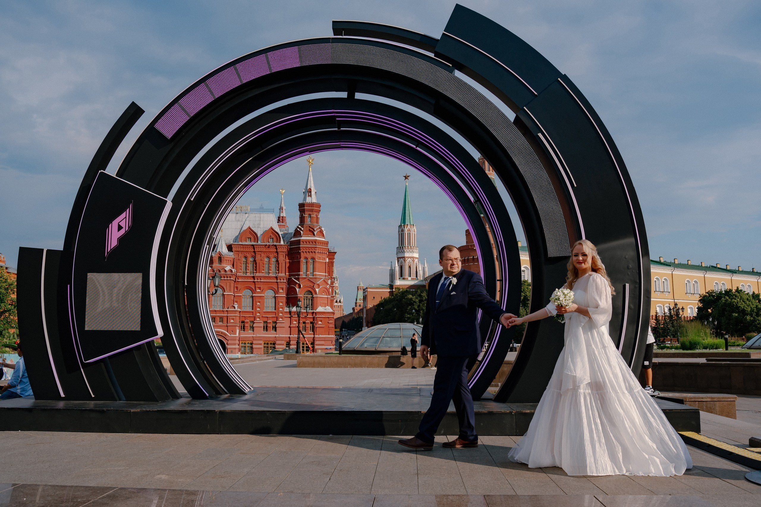 Свадебная фотосъемка в гостинице Националь в самом сердце столицы (часть 2)