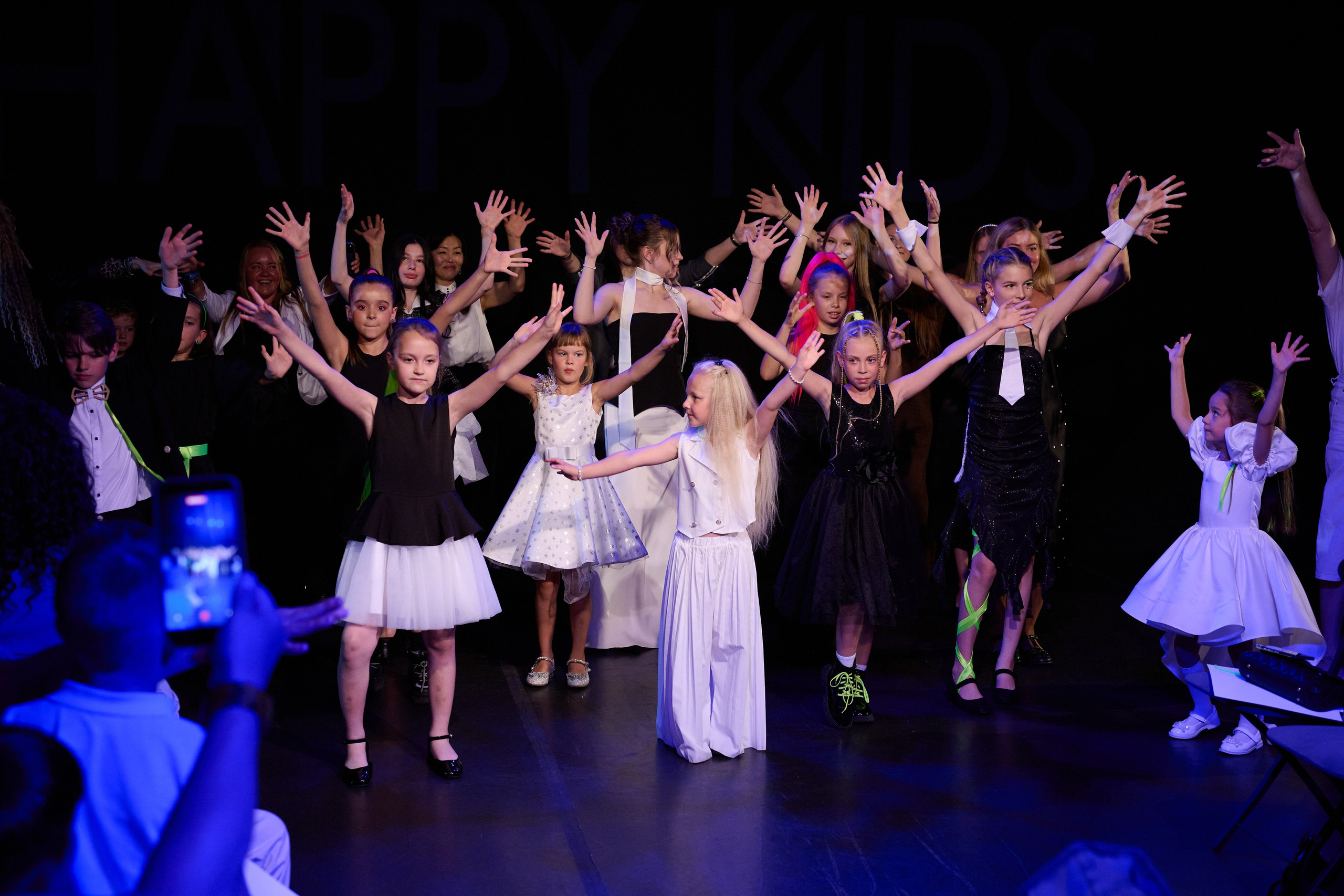 Выпускной модельной школы Happy Kids. Портретный фотограф Санкт-Петербург Владимир Веселов