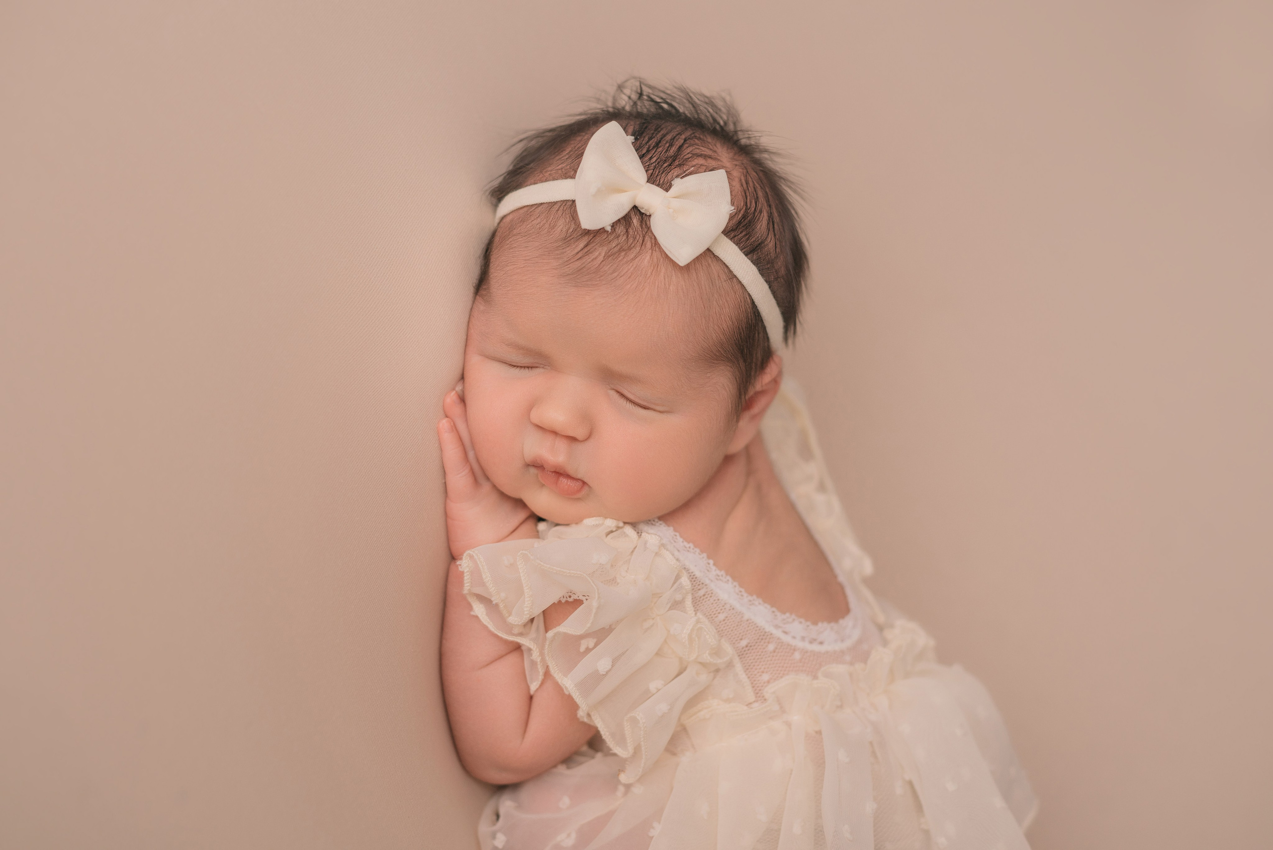 Ксюша. Фотограф новорожденных Белгород