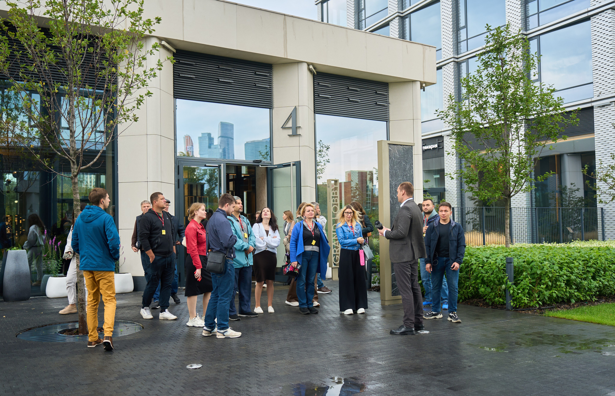 Небоскребы Москвы. Репортажный фотограф в Москве Вадим Галанин