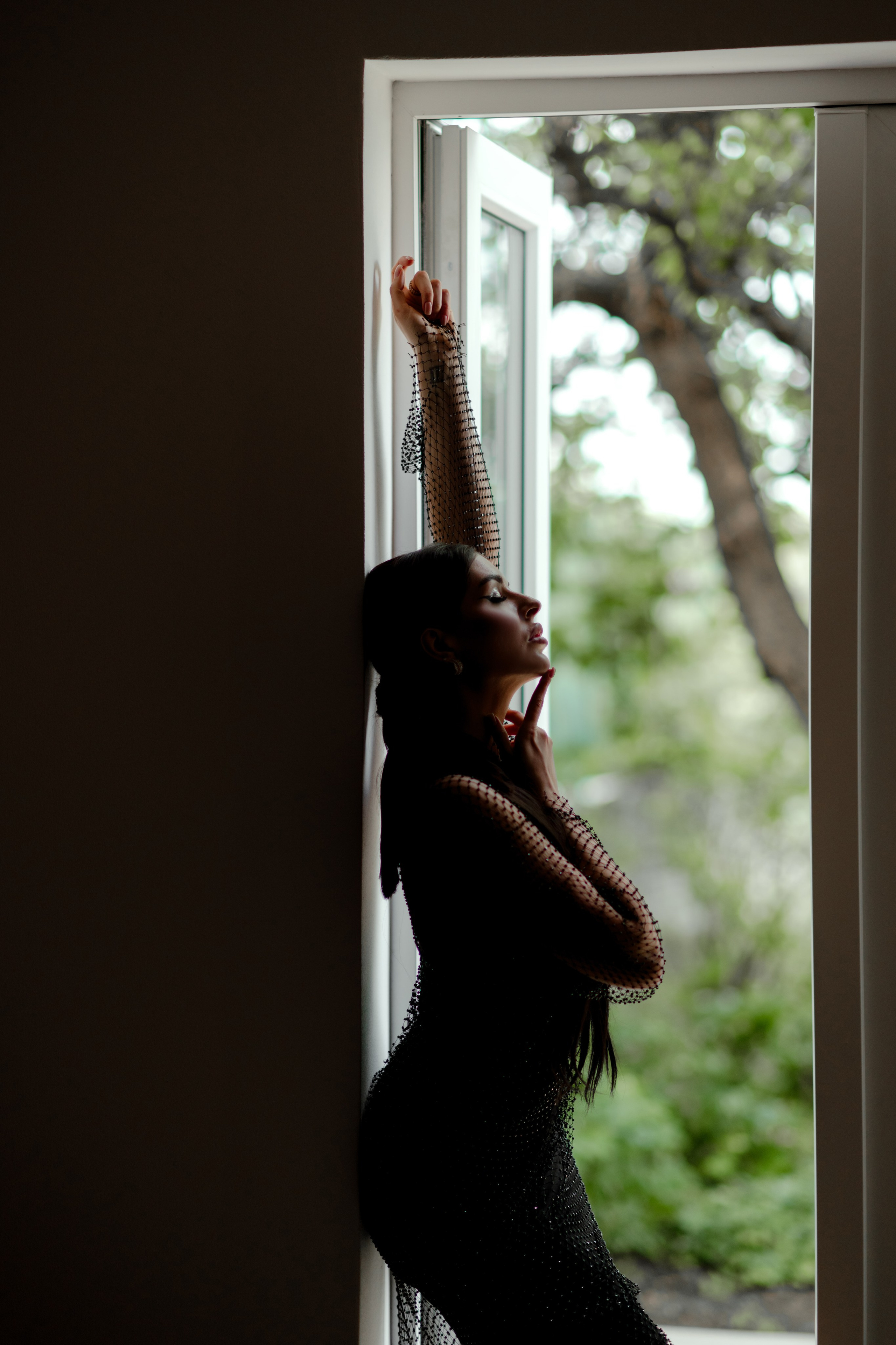 ЗАЛ «Каминная». Фотостудия в Мариуполе «Берлога»