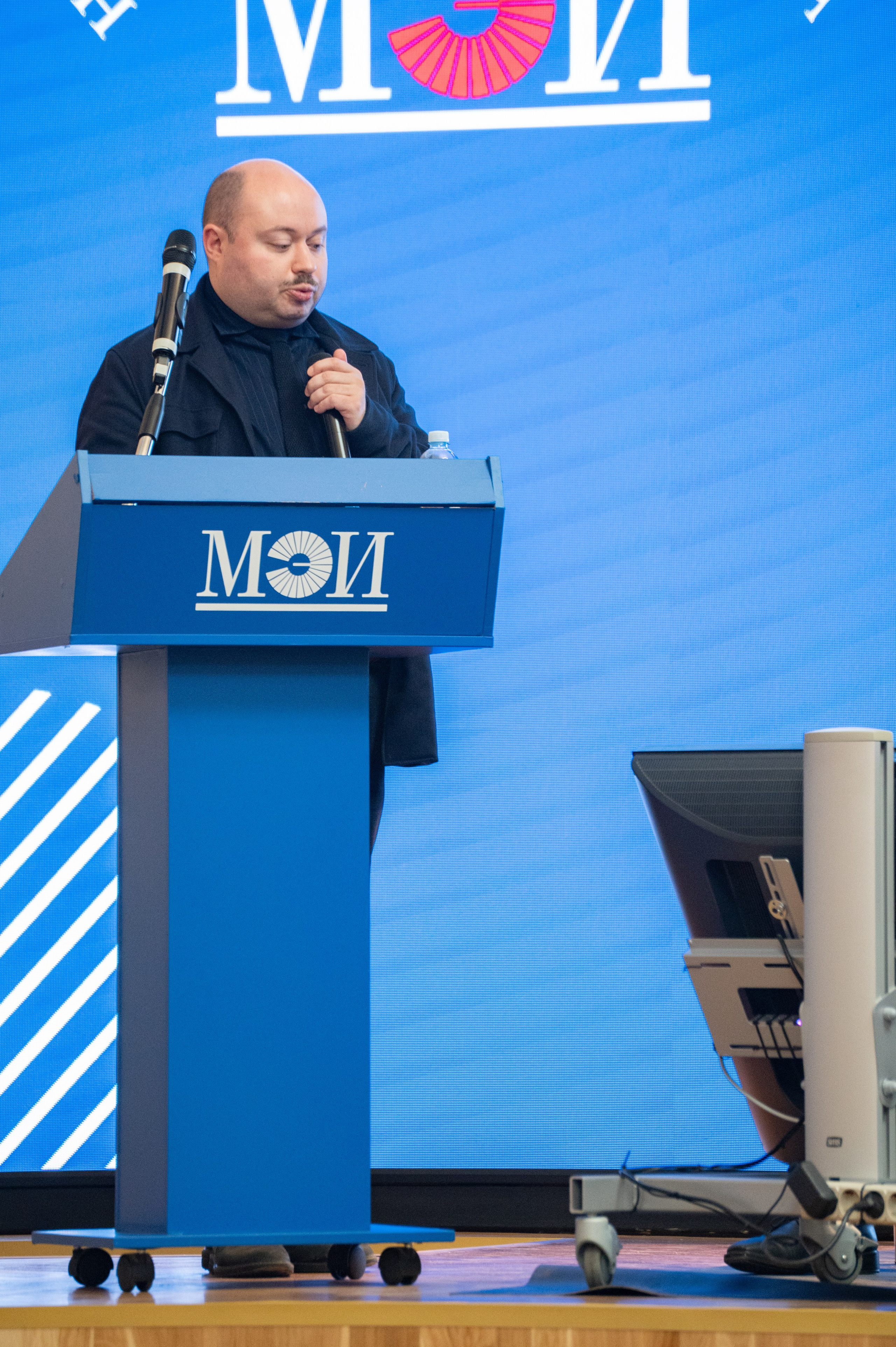 РАВИФОРУМ по ВИЭ и электротранспорту в МЭИ. Фотограф Мария