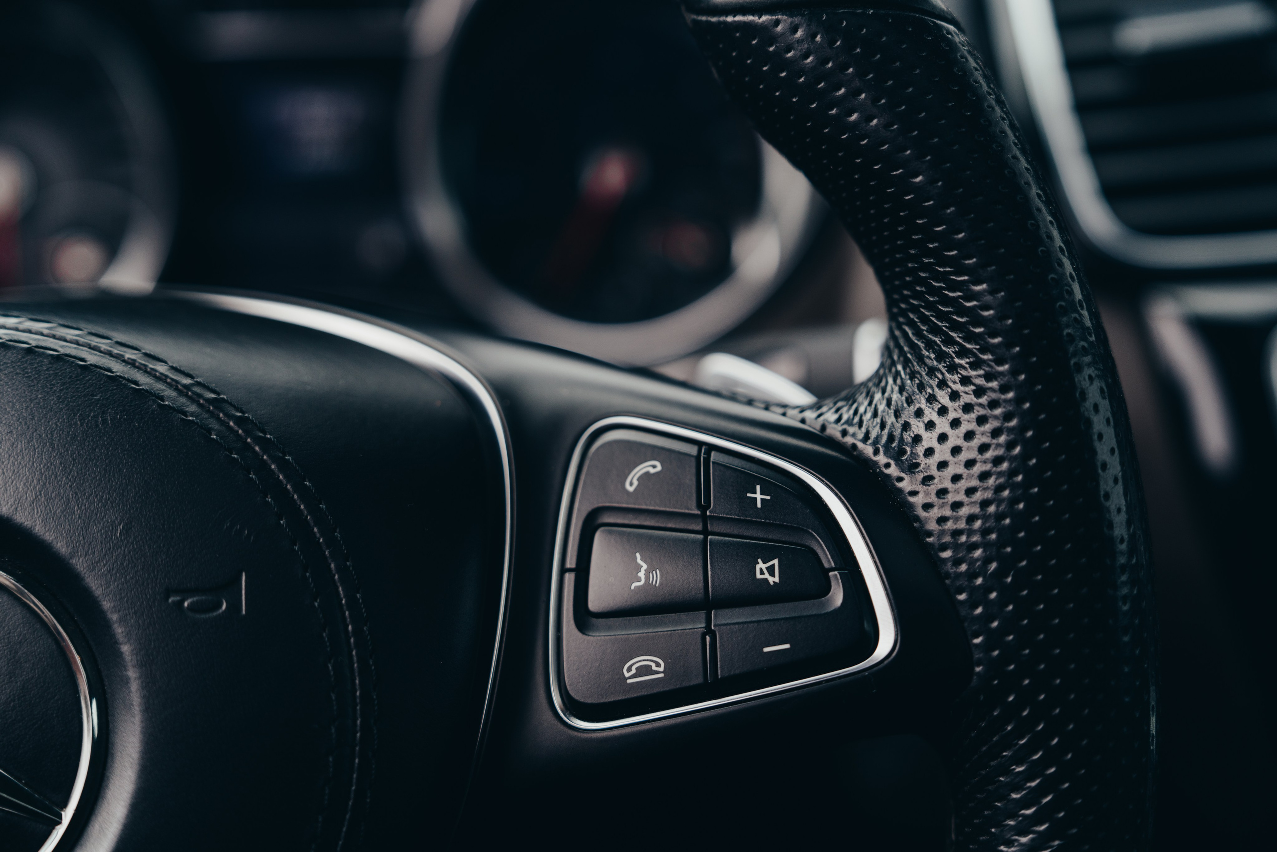 Mercedes-Benz GLS-Class 350 d. Идеальные портреты для соцсетей — Фотограф Ленар