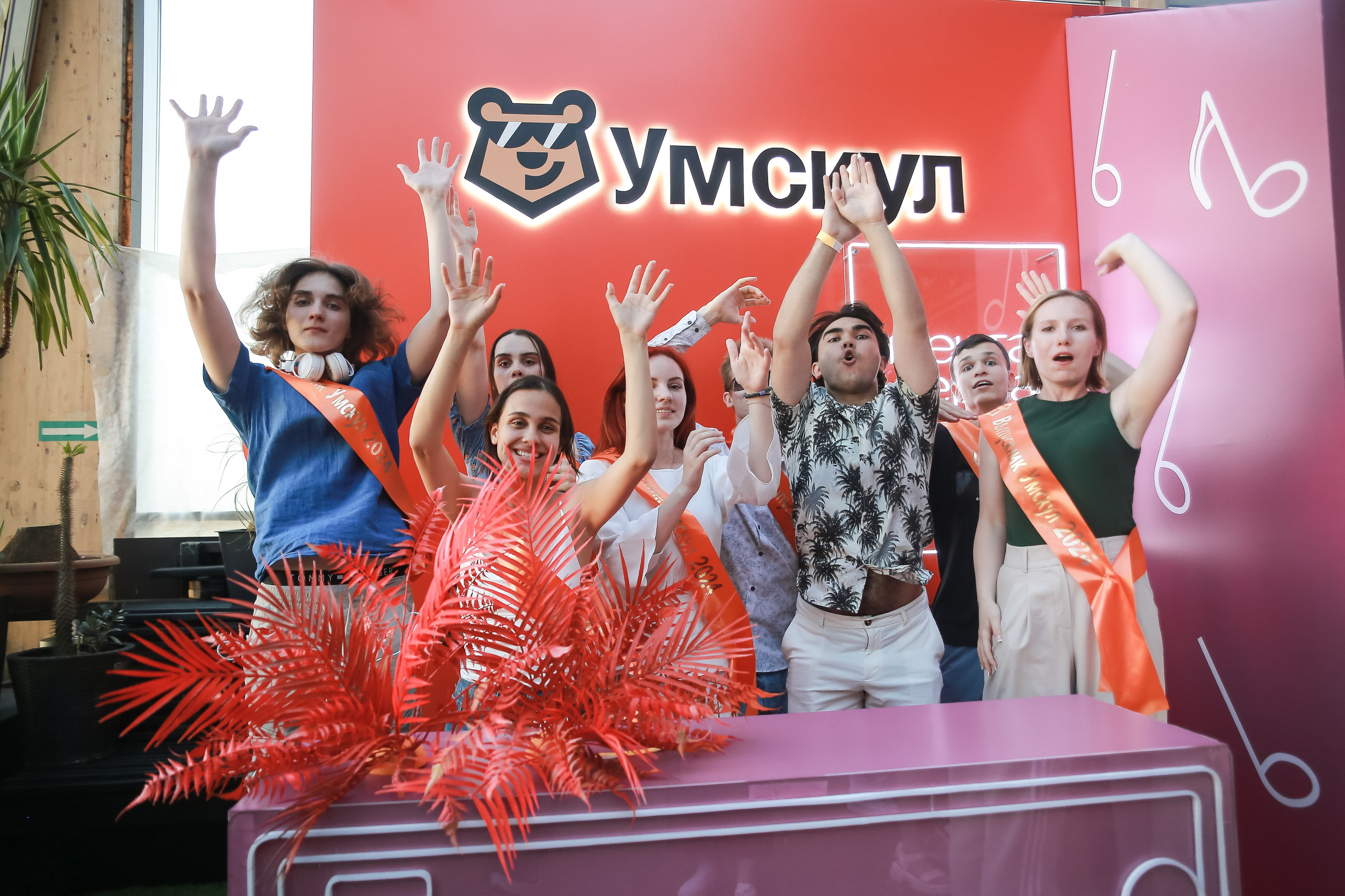 Выпускной УМСКУЛ. Клуб Джипси. Антонина Морозова, профессиональный семейный фотограф видеограф