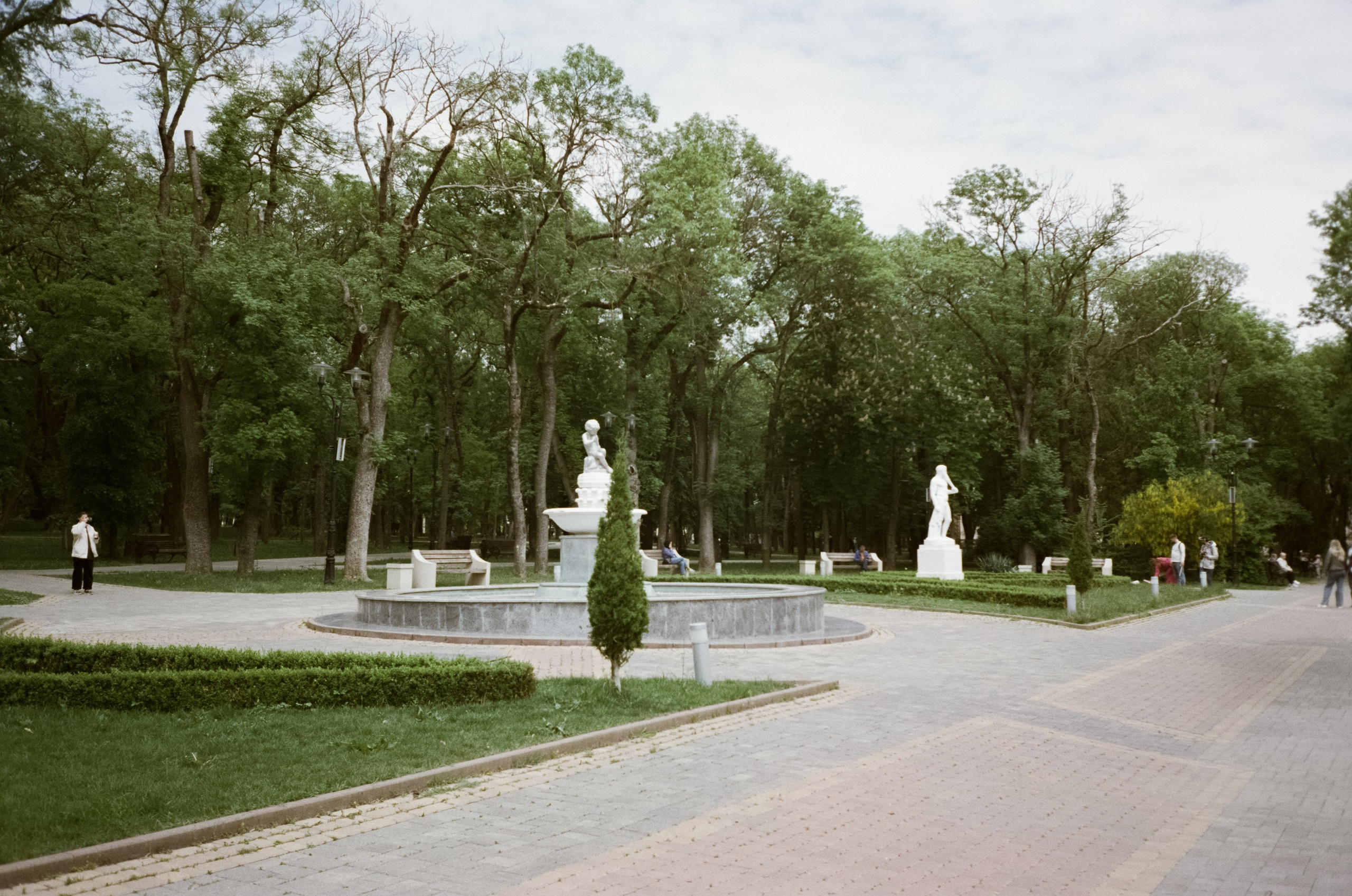 Курортный парк и улочки Ессентуков. Фотограф-документалист Мария Осокина