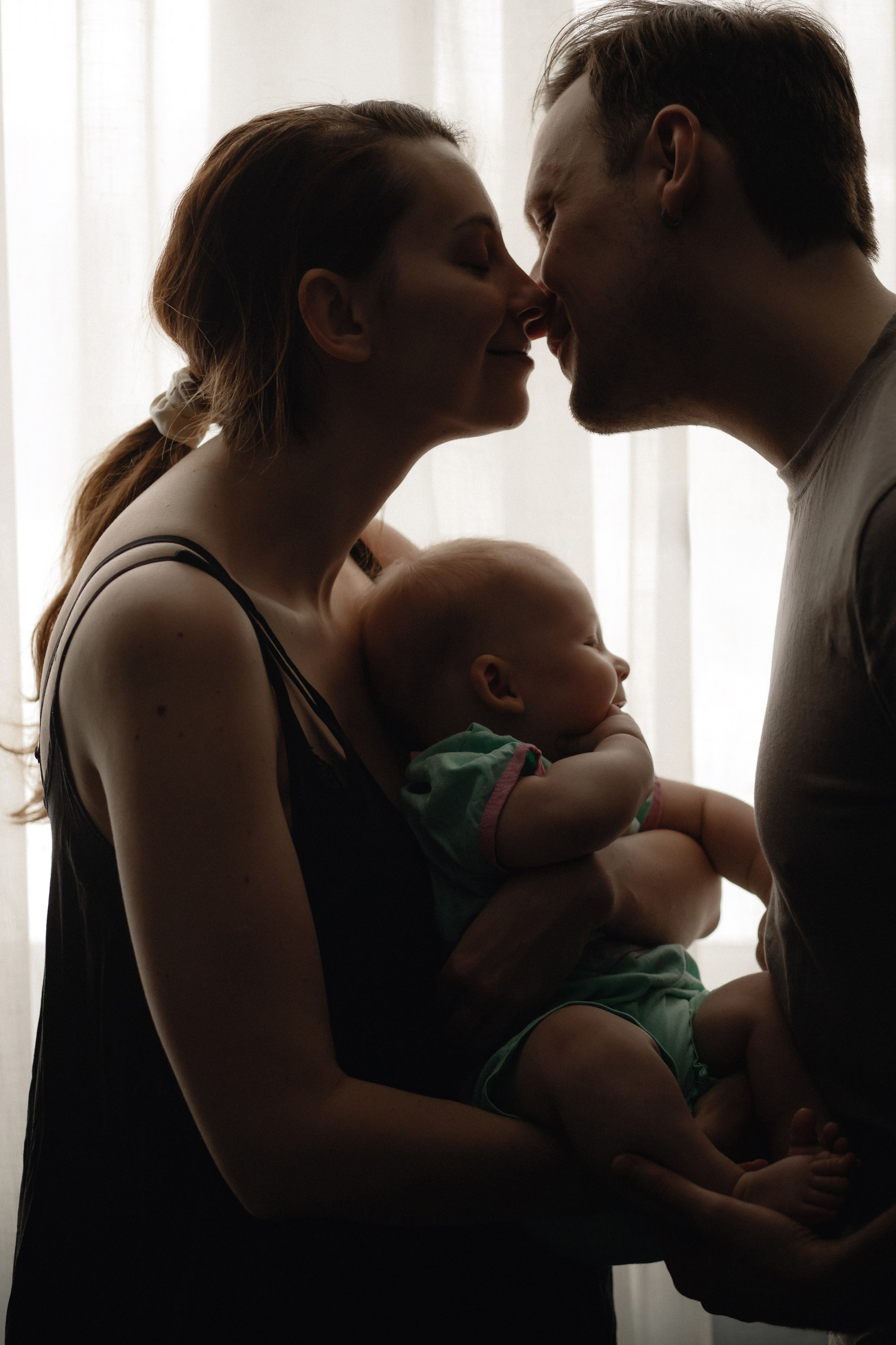 Дима, Катя и малыш Юра. Главная