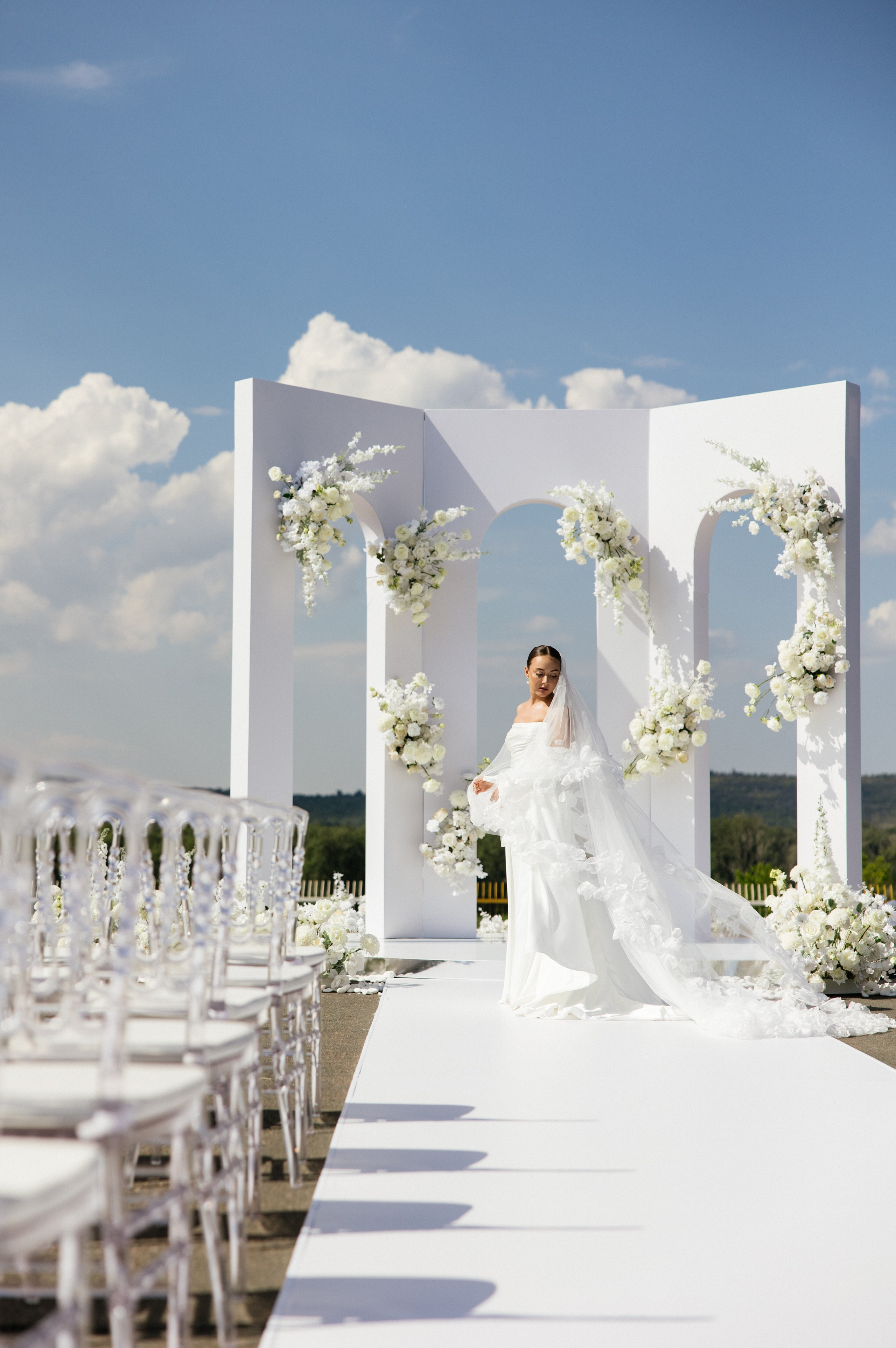 Красивая свадьба в классическом стиле. Организатор Романова Любовь