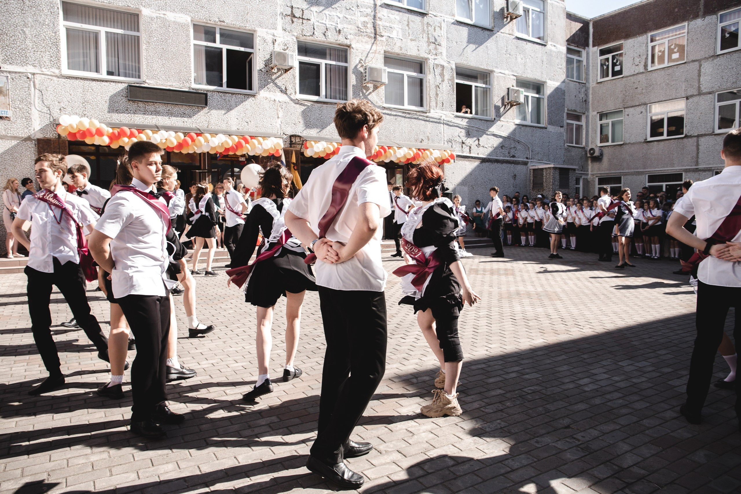 11 класс 33 школа. Выпускные альбомы Натальи Бутко: Новороссийск, Анапа, Геленджик