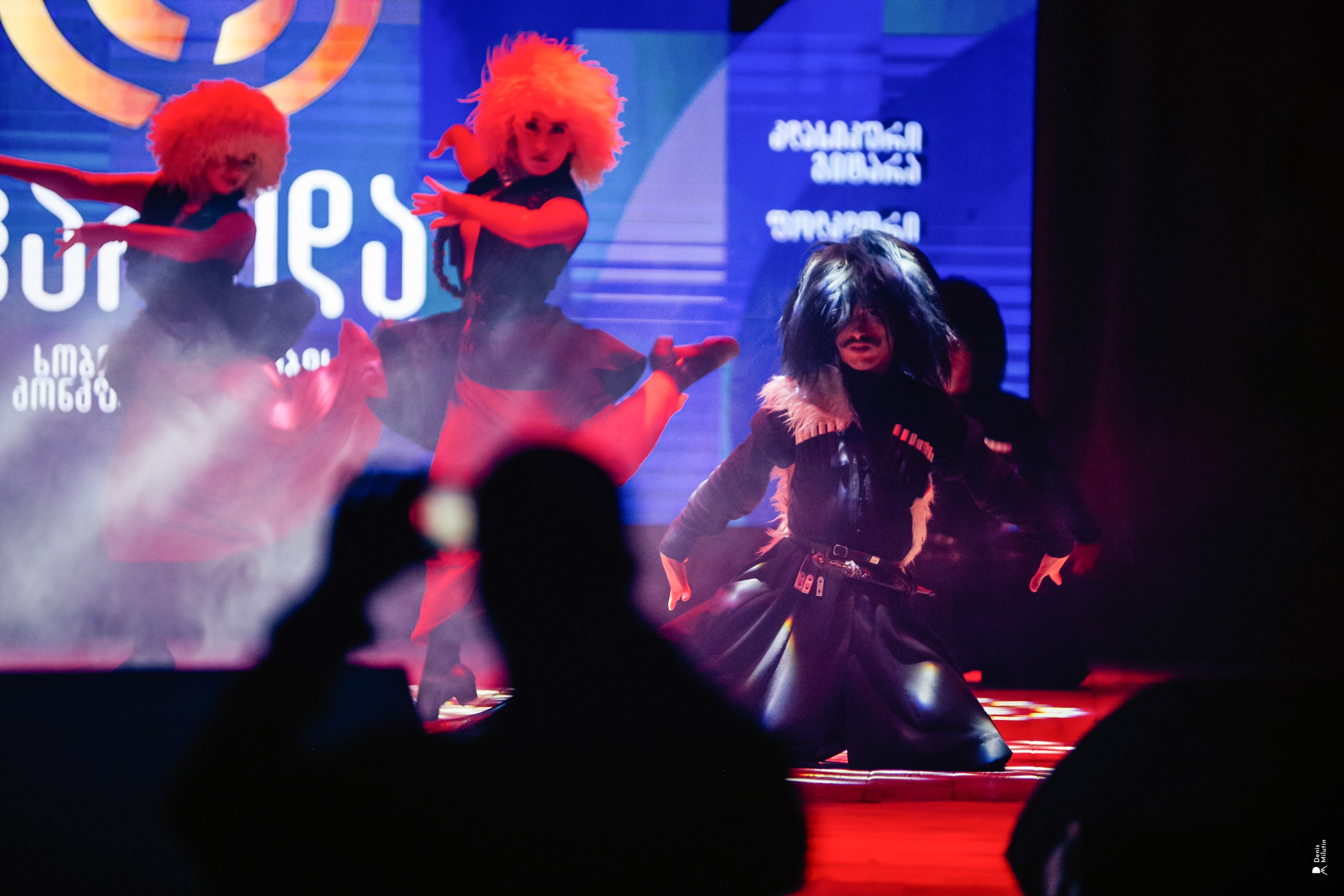 Танцы в Хоби. Портретный фотограф Денис Милютин