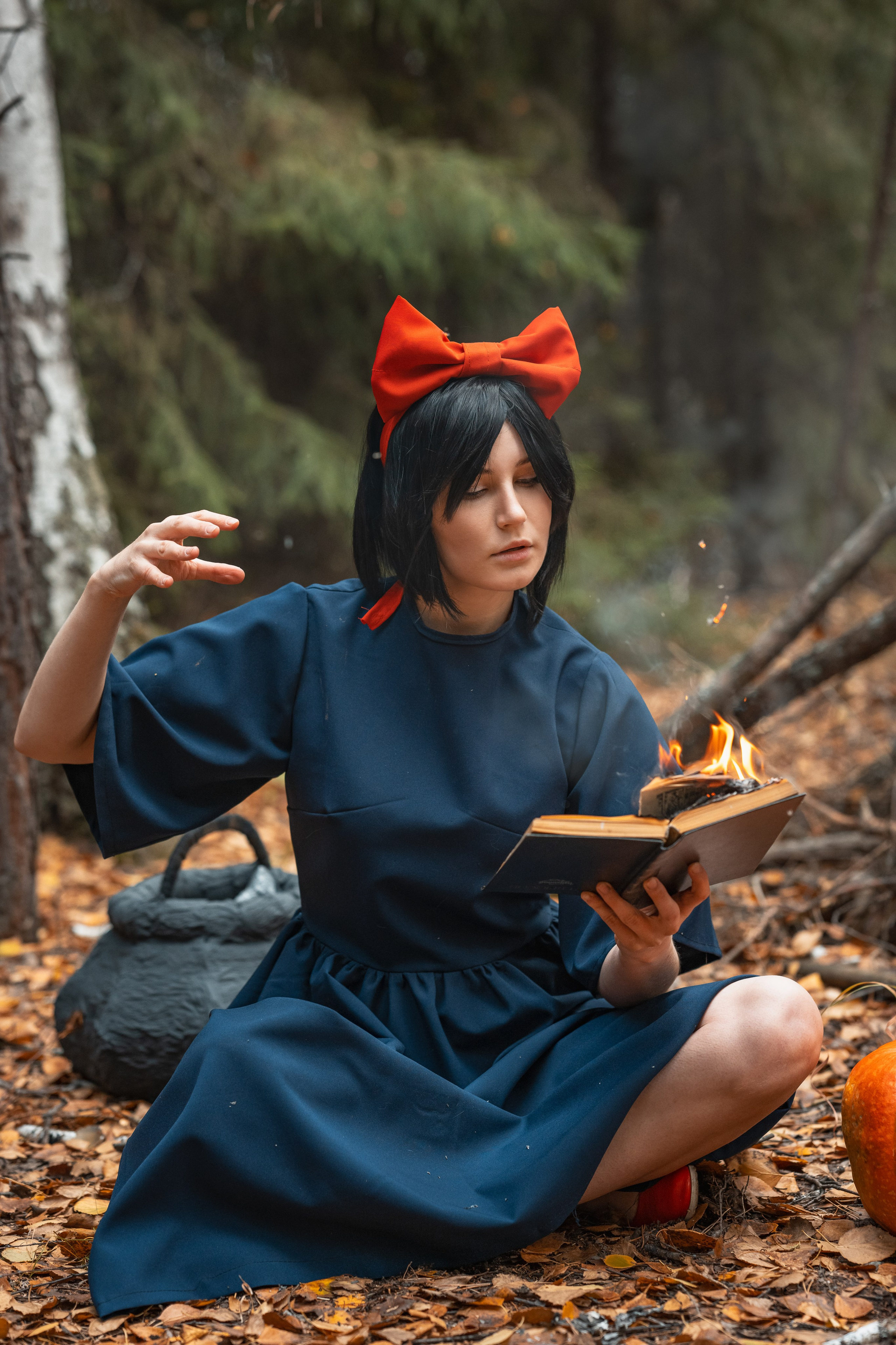 Ведьма с котом. Belichev45foto.ru