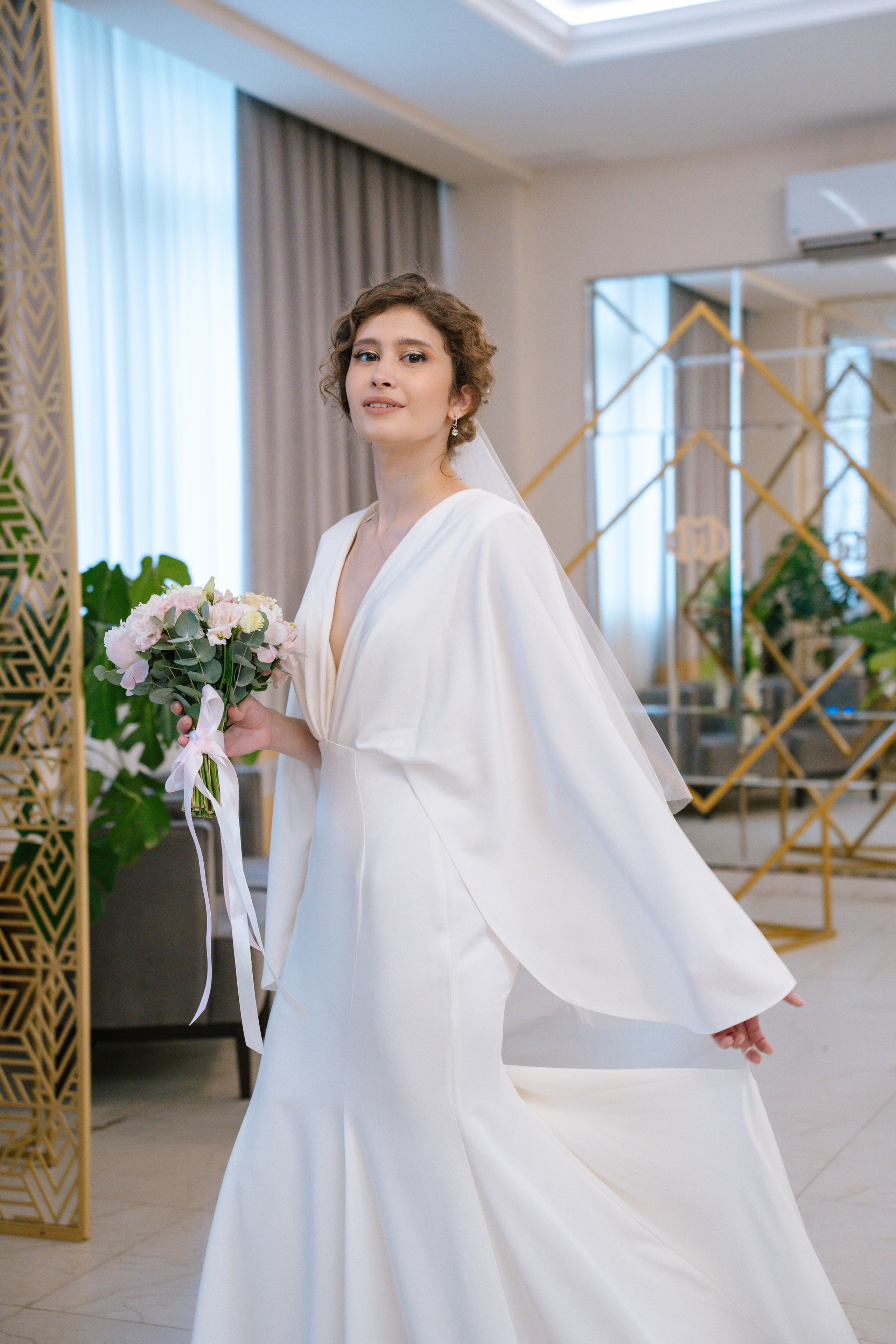 Свадебная фотосессия в Бутырском ЗАГС (Дворец Бракосочетания № 4)