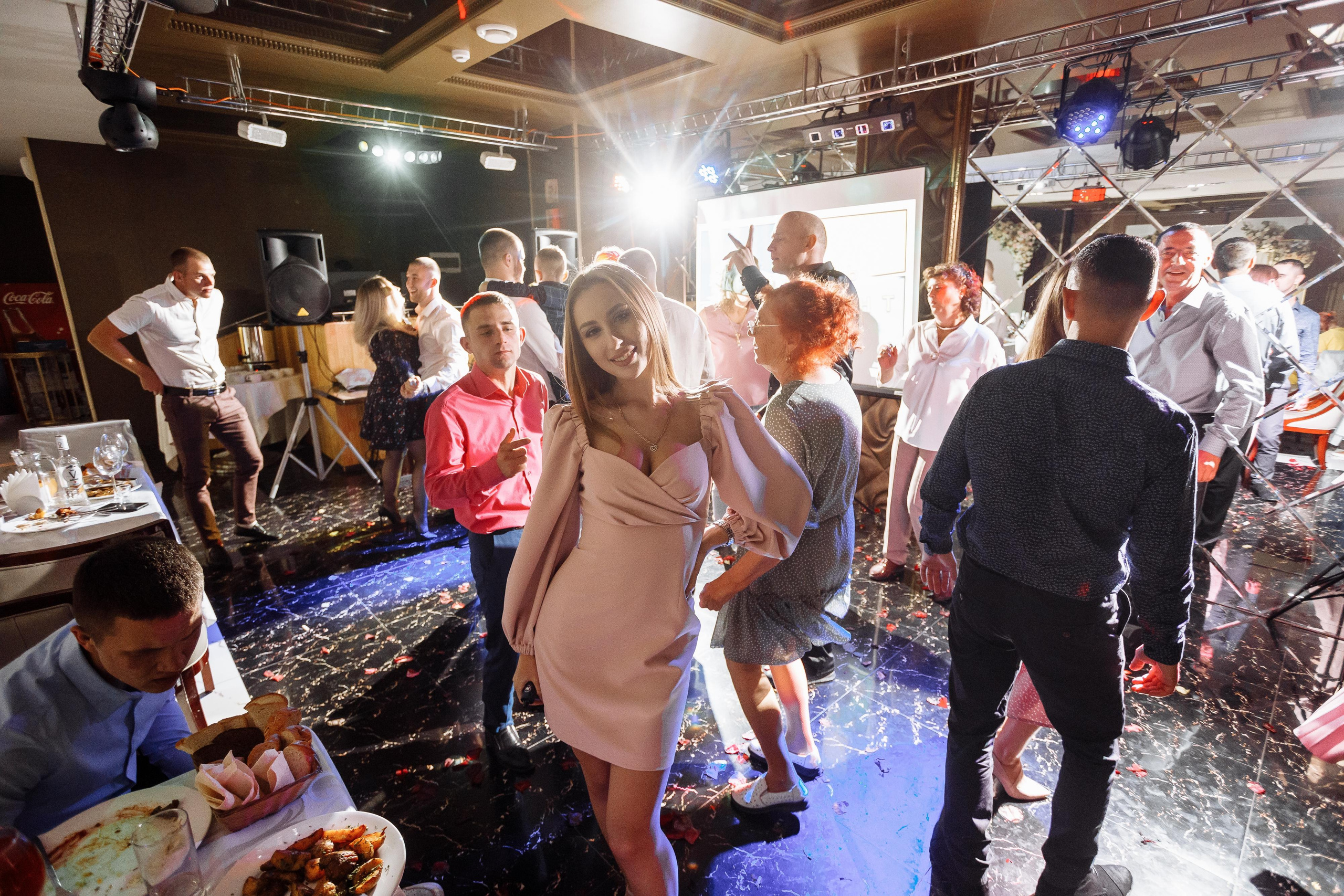 Оля и Петя. Свадебный и семейный фотограф Ворожейкин Олег. Фотографирую во Владиво