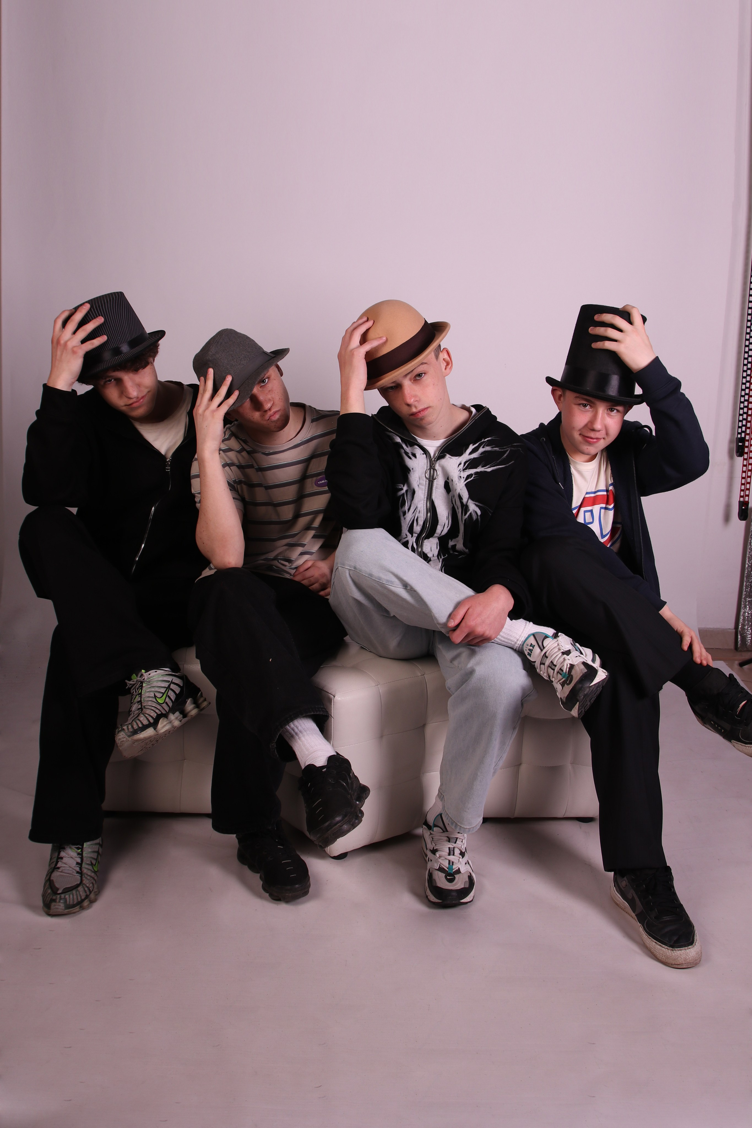 Школьная съемка для дальнейшего альбома. Фотограф фотосалон SO! photo&video город Находка Приморский край