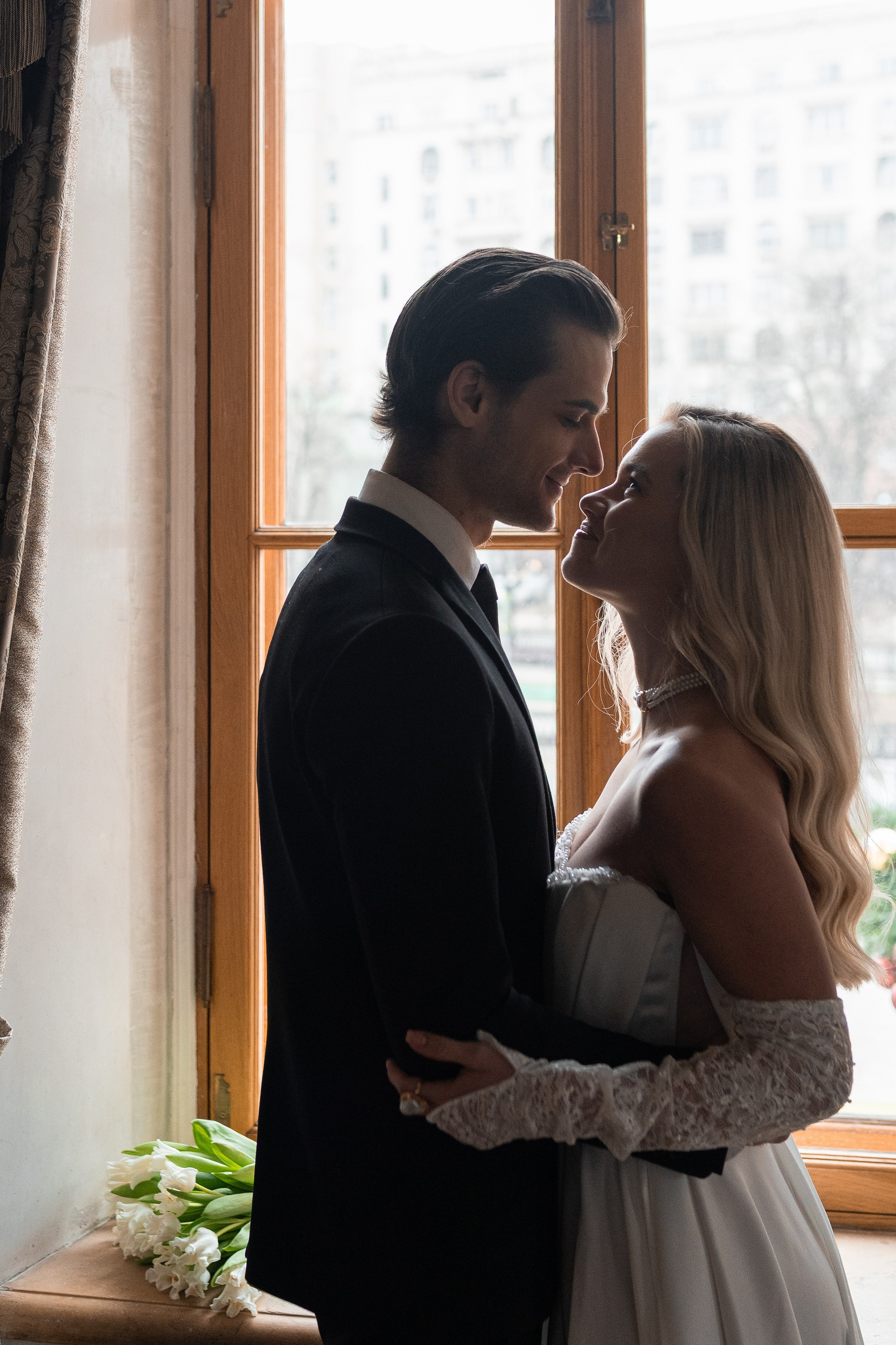 Свадебная фотосессия в&nbsp;Пушкинской библиотеке в&nbsp;Москве, регистрация брака библиотека- читальня Пушкина, библиотека Пушкина церемония, адрес счастья библиотека Пушкина, фотограф Москва на&nbsp;регистрацию