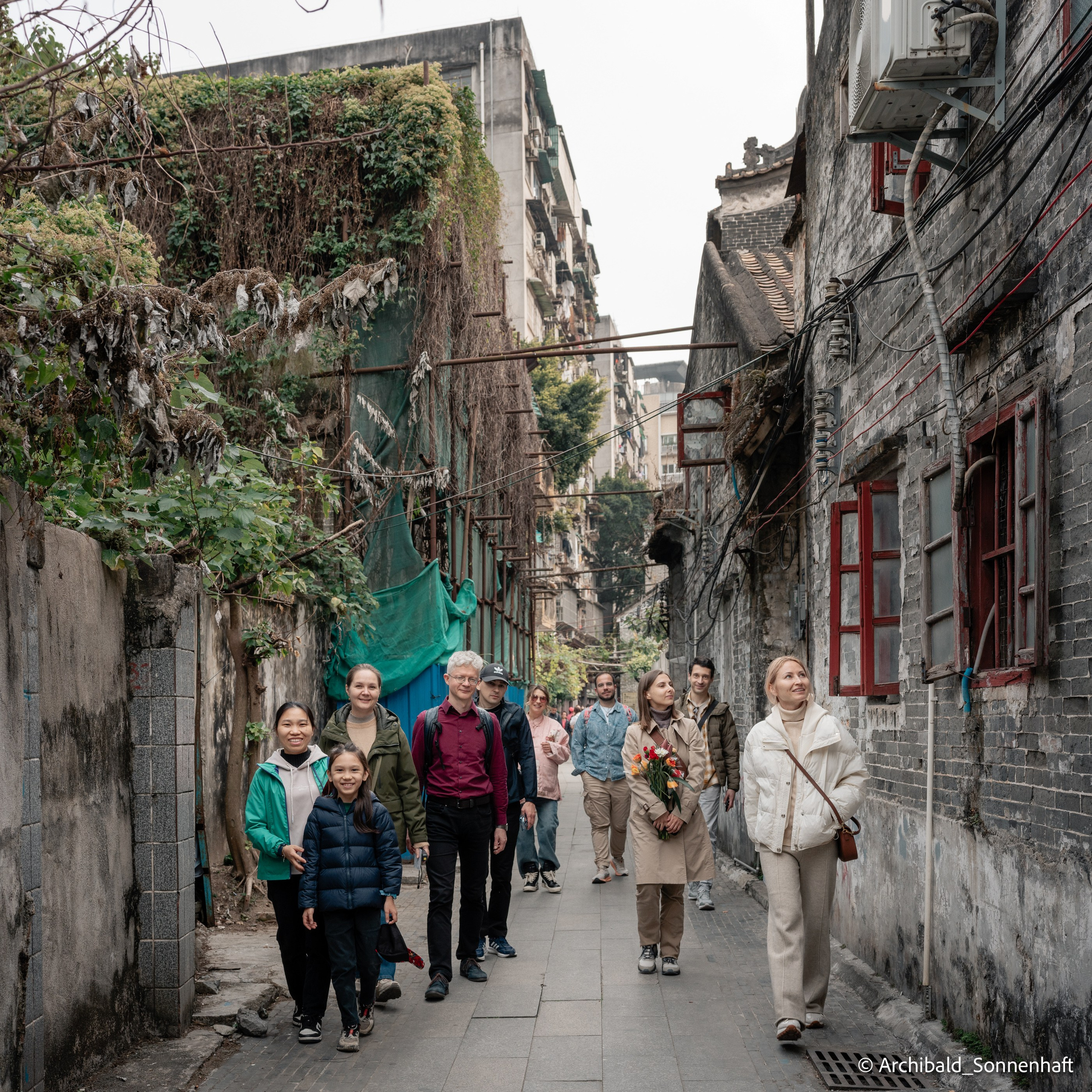 Yuexiu district in Guangzhou. Photographer in Guangzhou, China. Archibald Sonnenhaft