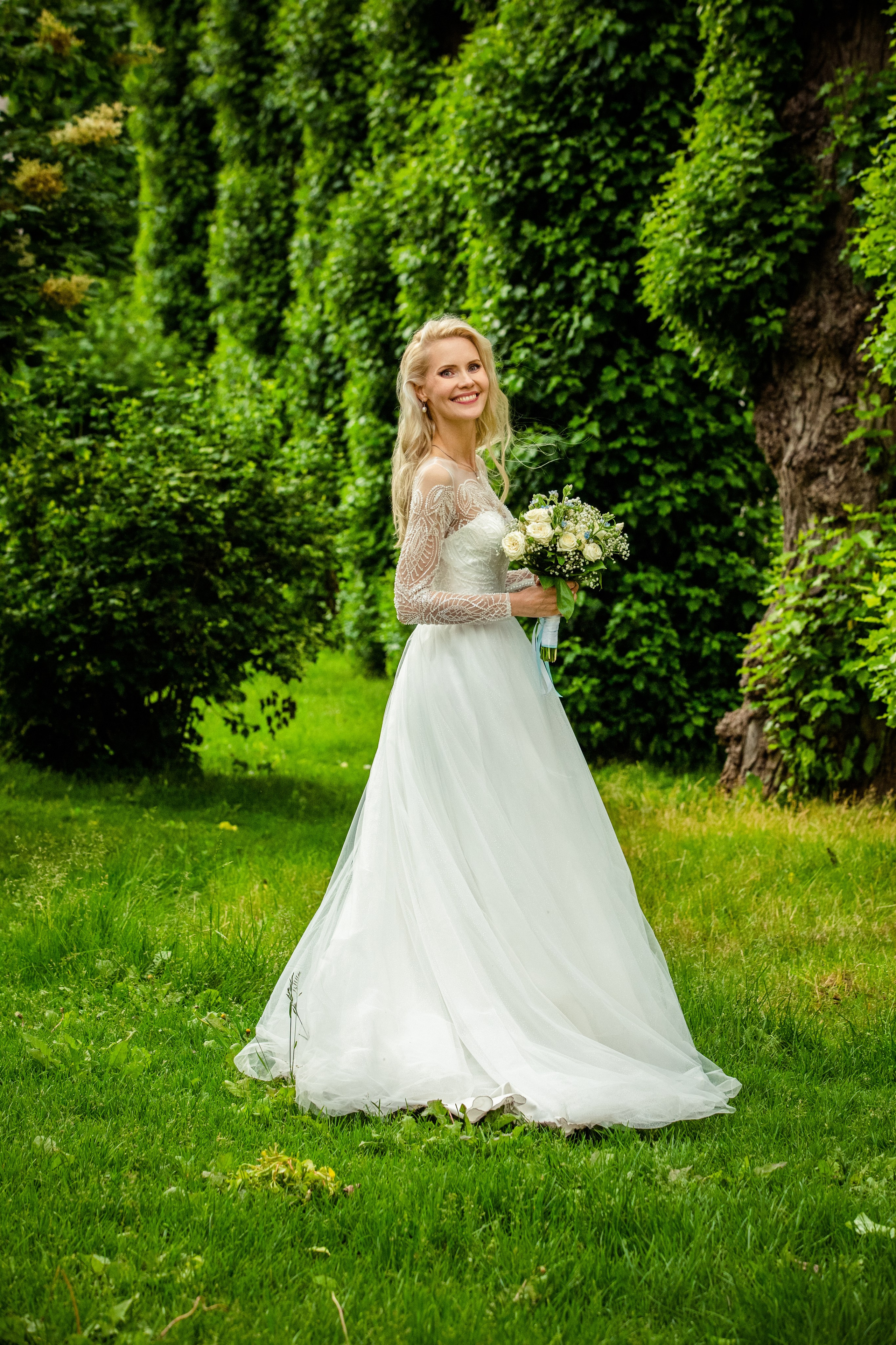 Свадебная фотосессия на ВДНХ. Свадебный и семейный фотограф в Москве и Подмосковье Лариса Козлова