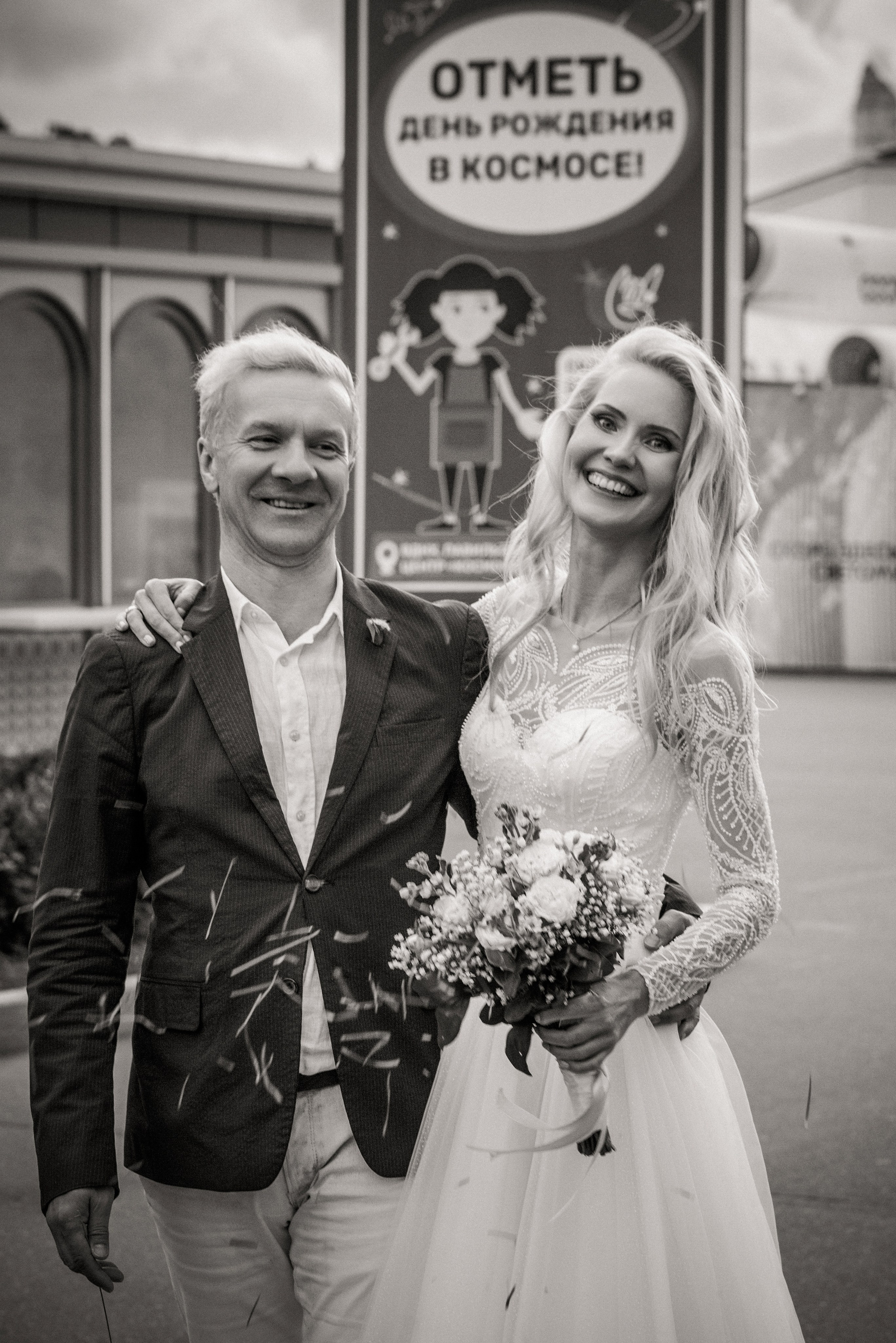 Свадебная фотосессия на ВДНХ. Свадебный и семейный фотограф в Москве и Подмосковье Лариса Козлова