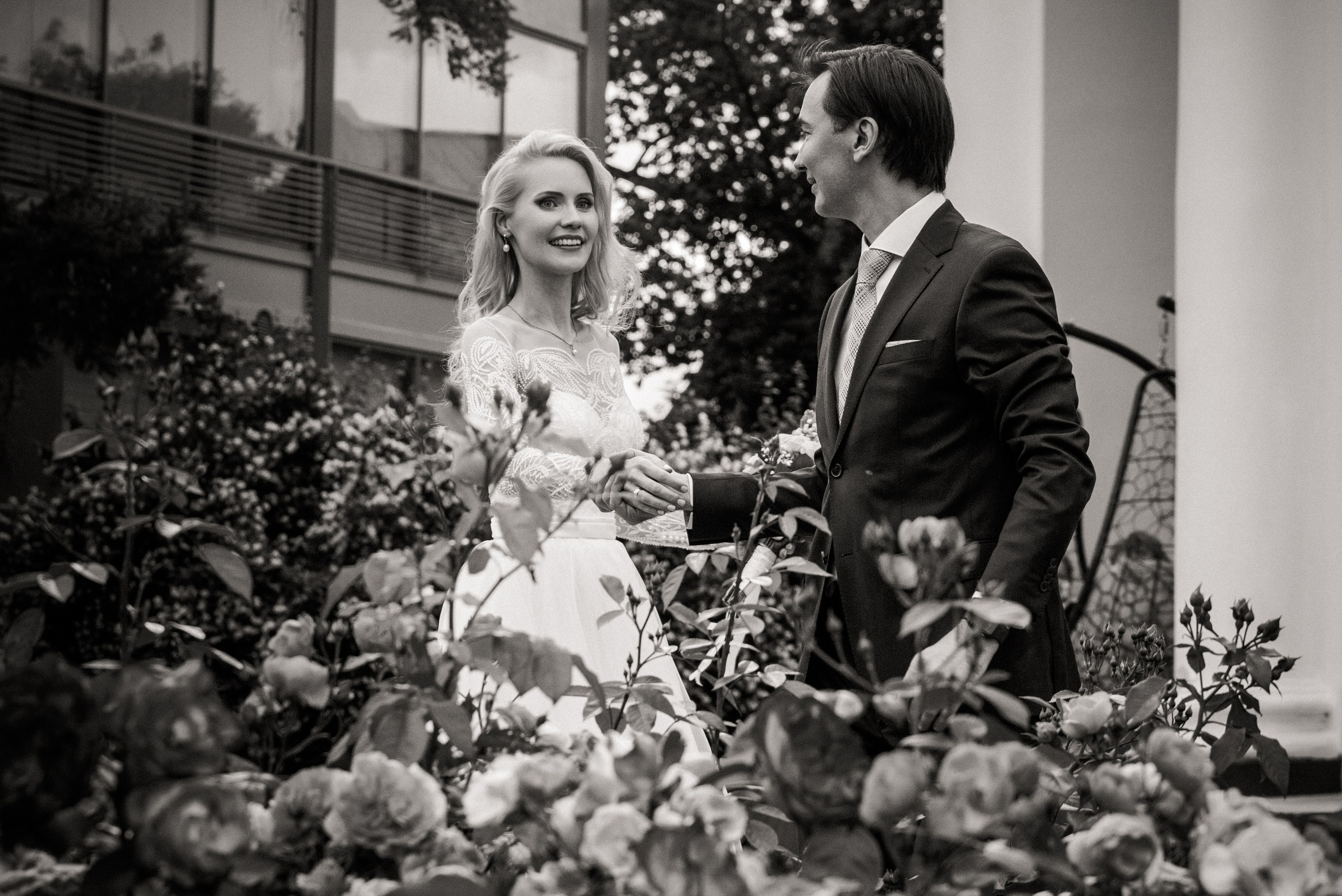 Свадебная фотосессия на ВДНХ. Свадебный и семейный фотограф в Москве и Подмосковье Лариса Козлова