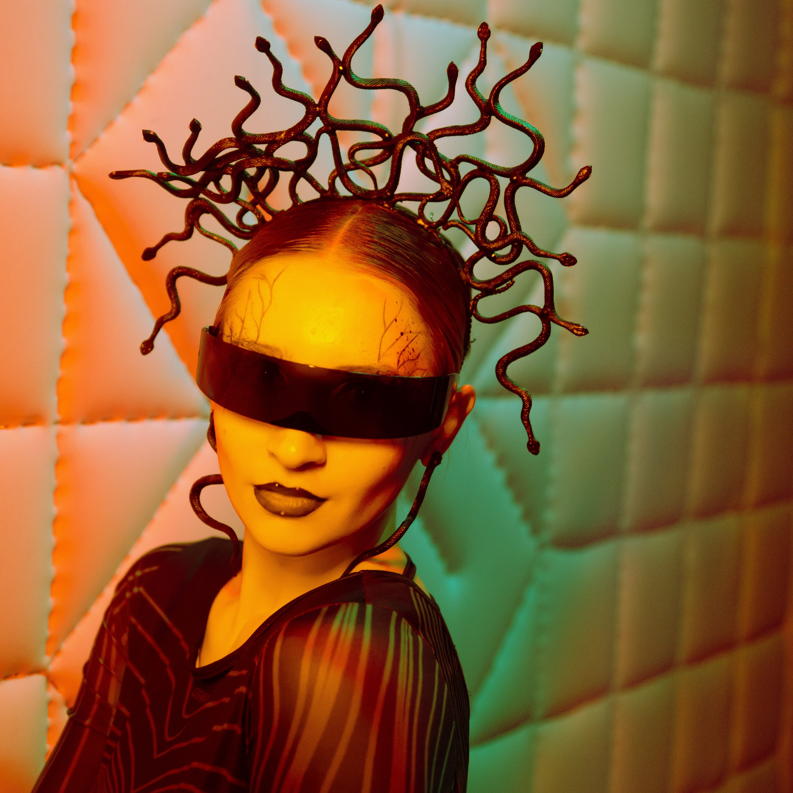 Клубный репортаж в Lookin Rooms. Свадебный и портретный фотограф в Москве Жердев Даниил