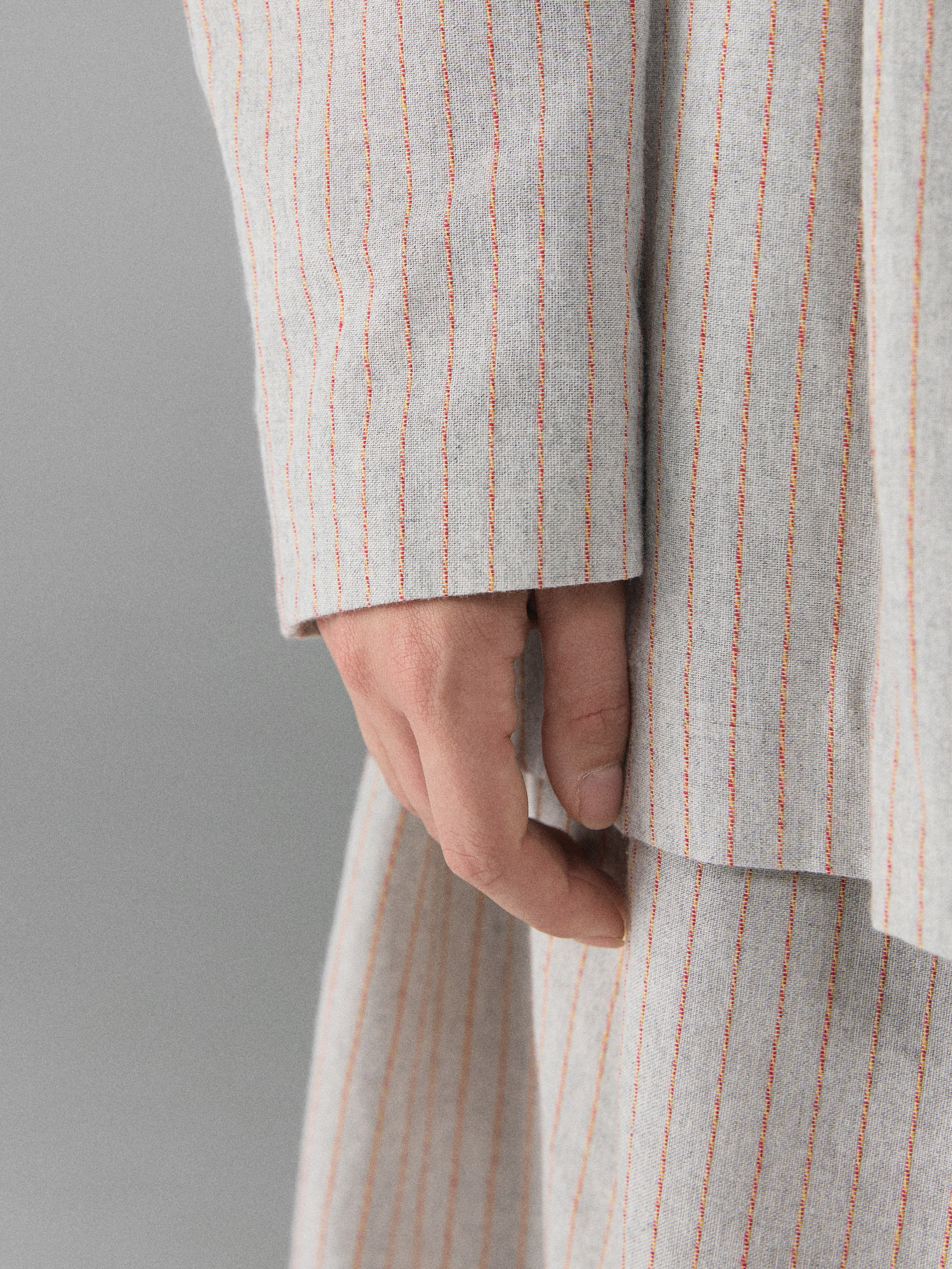 57 Atelier. Фотограф в Москве и Сургуте Алла Лесовая. Снимаю каталог для брендов и индивидуальные портреты для людей