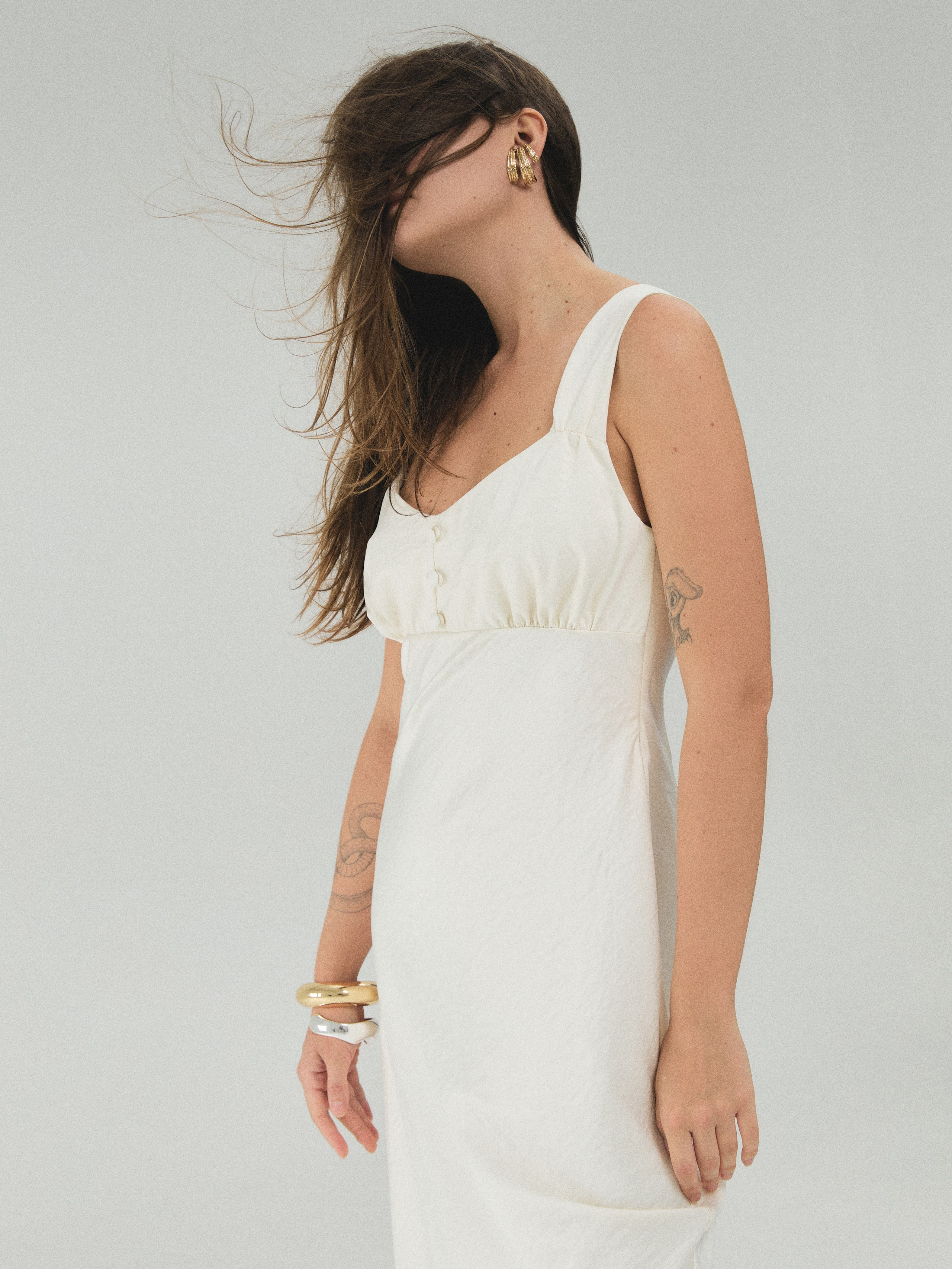 57 Atelier. Фотограф в Москве и Сургуте Алла Лесовая. Снимаю каталог для брендов и индивидуальные портреты для людей