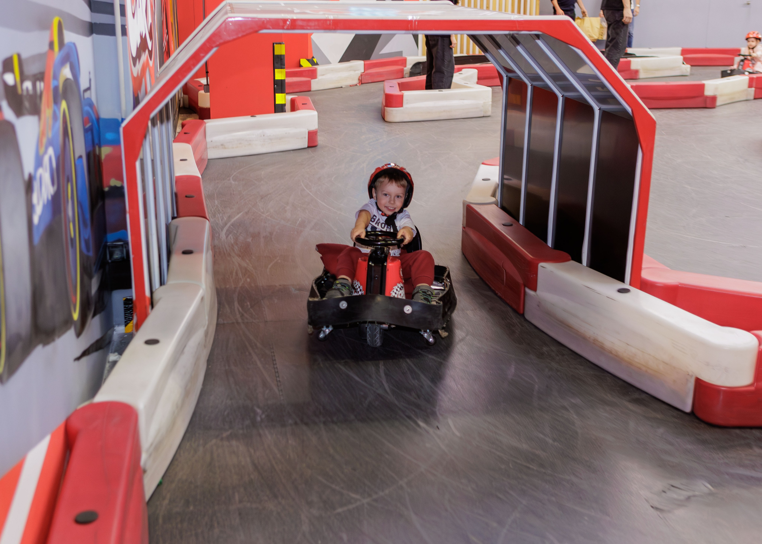 День рождения Дмитрия. Семейный и детский фотограф в Москве Юлия